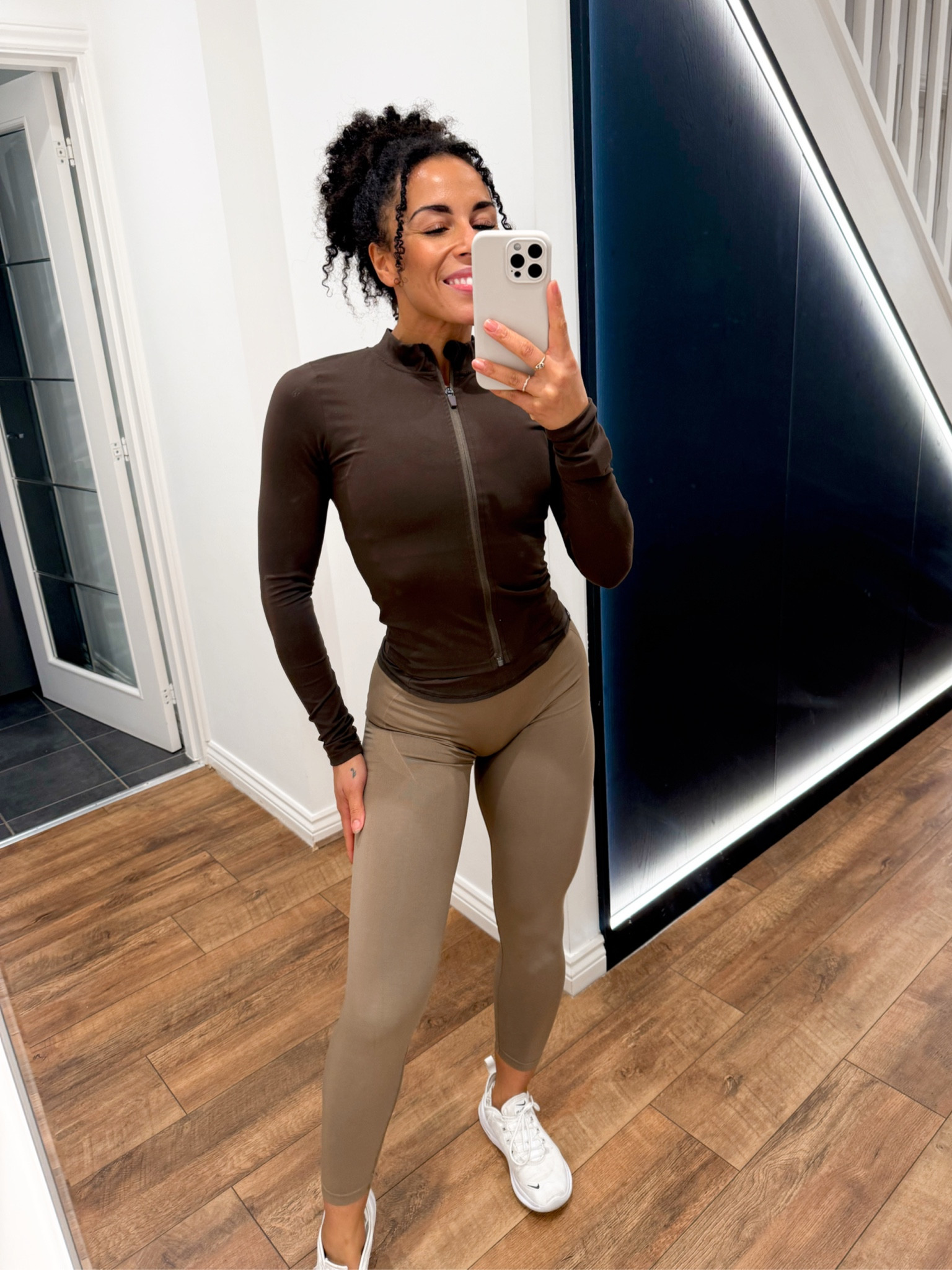 2025 we going to be strong! 

Some gymwear currently in sale below for you girls 🫶🏽💪🏽

#LTKuk #LTKgrwm #LTKfitness