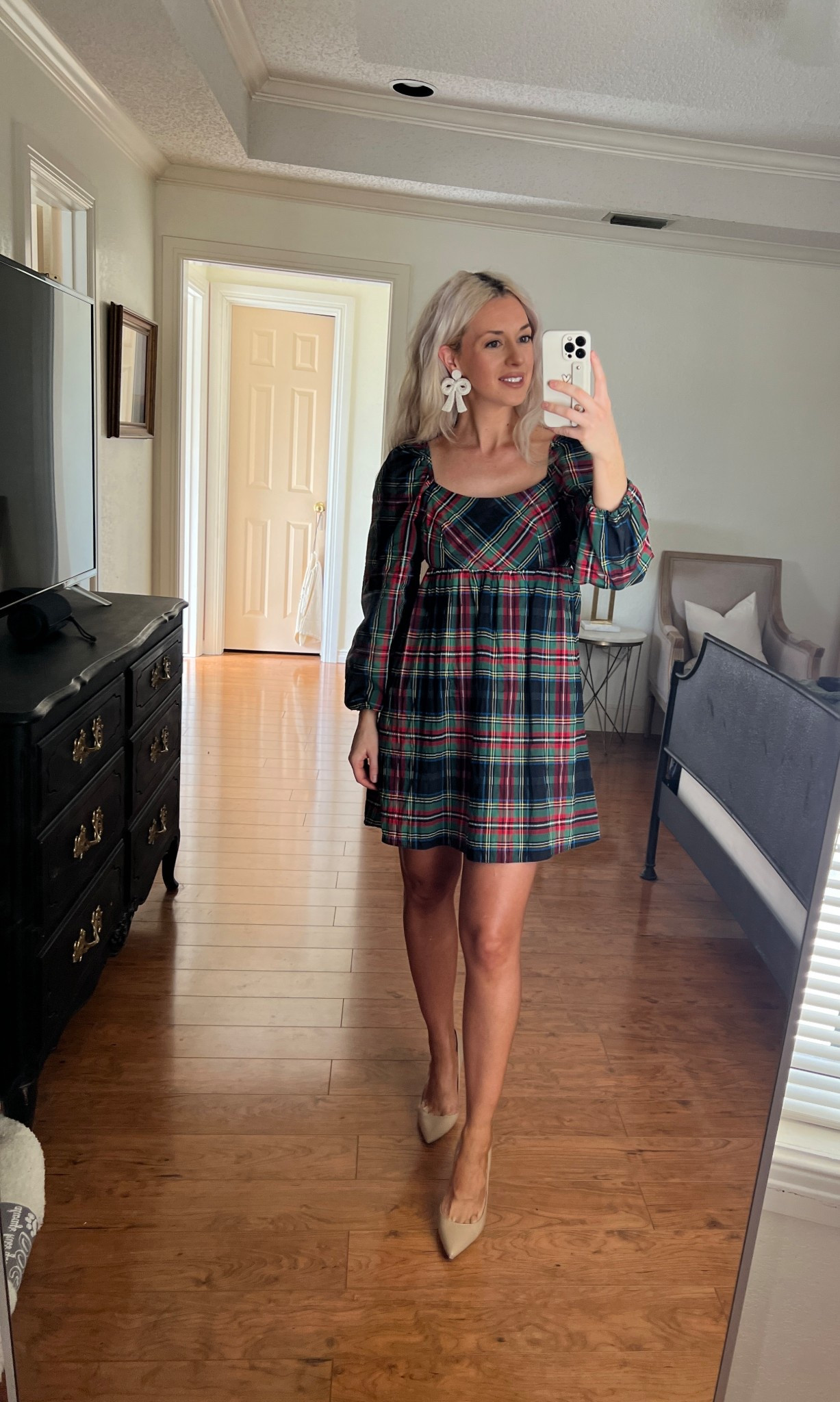 Love this holiday dress ♥️🎄

#LTKHoliday