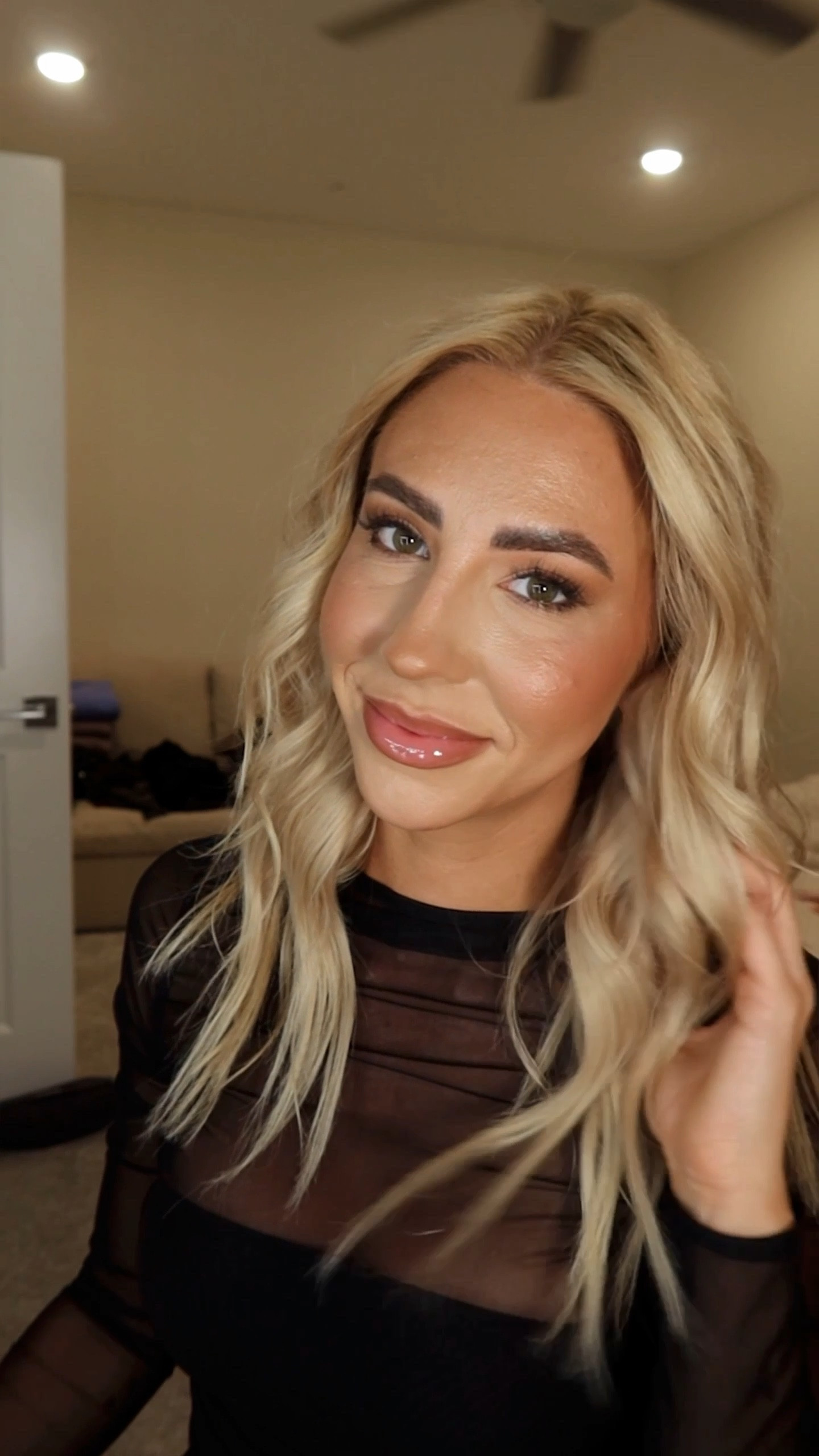 My Full Makeup Tutorial is here for my go to makeup look. I hope the voiceover helps! 

This makeup look takes me 10 minutes so I can do it even on a pinch and if you need to do less concealer and I wouldn’t fill in my brows as my if I needed to shave off some time. 

I hope you enjoy this and find it helpful! 
I will put all the makeup I used on my LTK 
(link for that is in my bio) 


#makeuptutorial #fullfacemakeup #makeuptips #LTKbeauty

#LTKstyletip #LTKMostLoved #LTKVideo