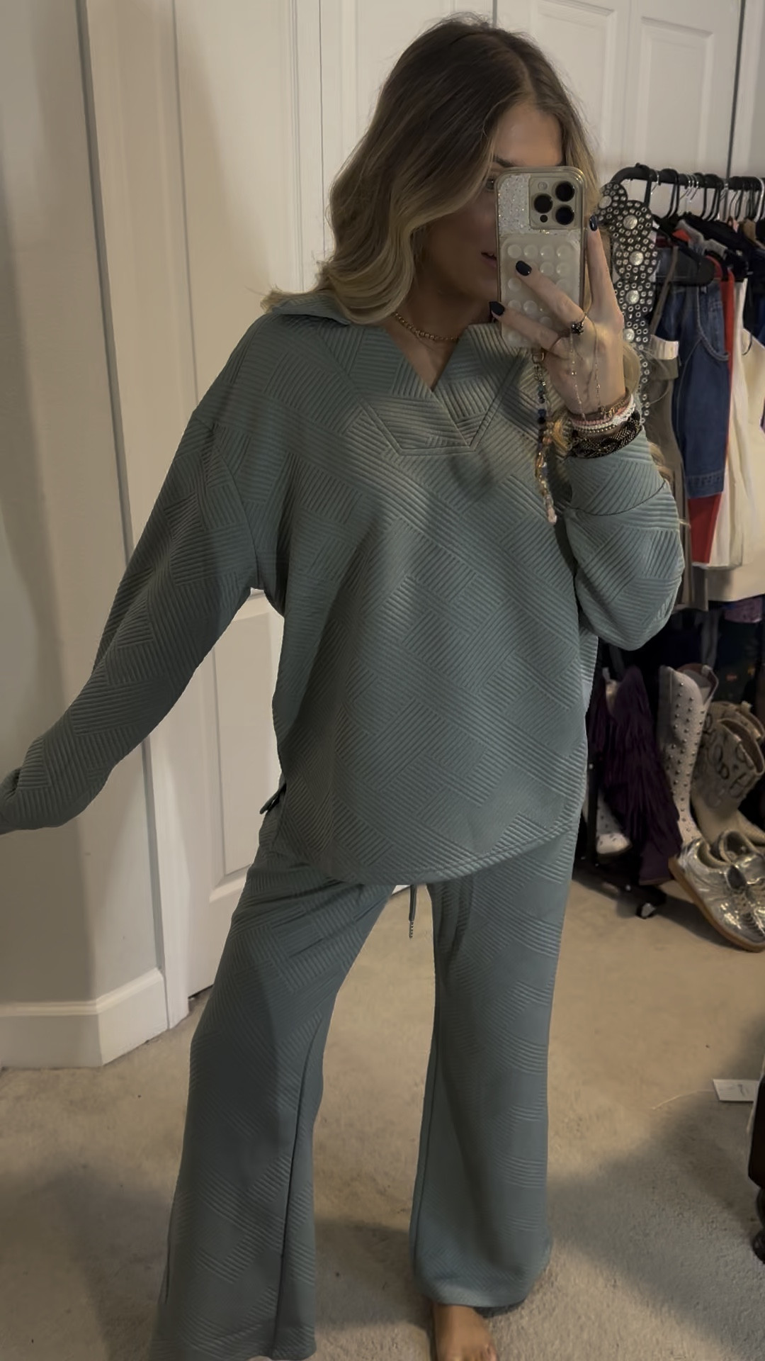 Lounge Sets for Women Two Piece Outfits Textured Sweatsuit Set Polo Sweatshirt Wide Leg Sweatpant With Pockets

#LTKTravel #LTKFindsUnder50 #LTKSaleAlert