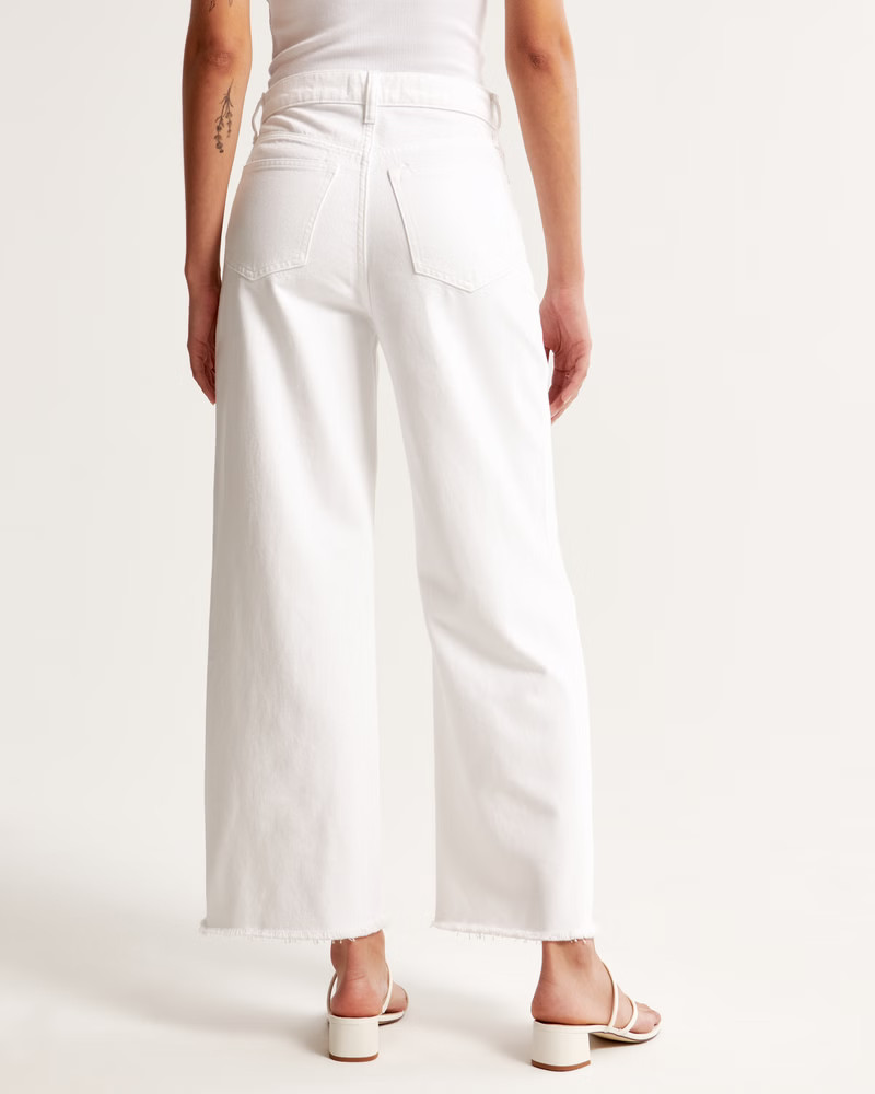 High Rise Cropped Wide Leg Jean | Abercrombie & Fitch (UK)