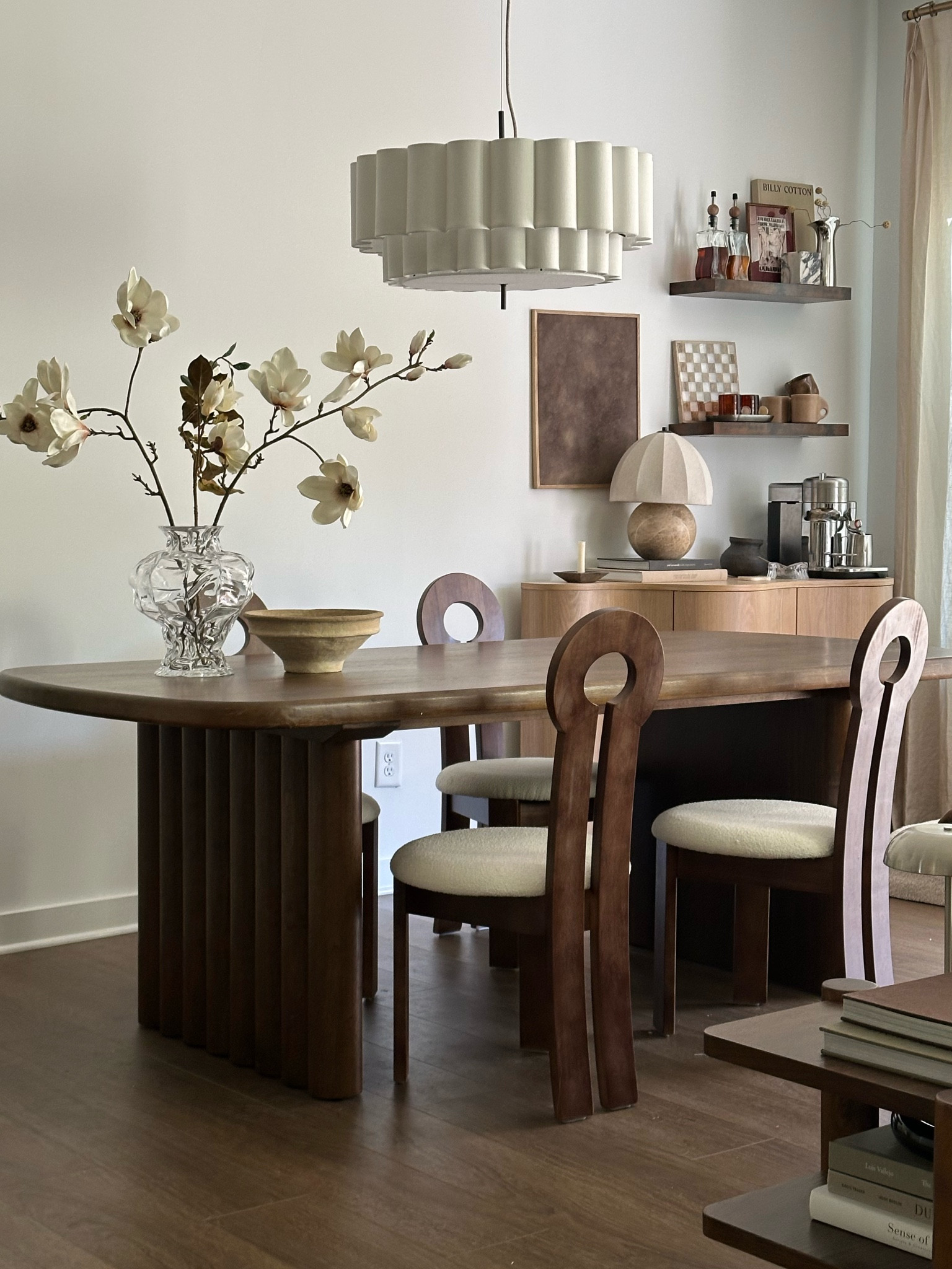 new dining table 🤎 more updates to the dining room to come! 

#LTKHome