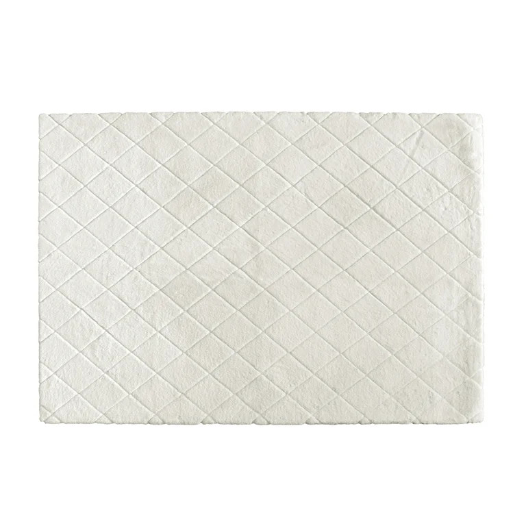 Better Homes & Gardens Diamond Fur Rug For Adults, White, 5'x7' | Walmart (US)