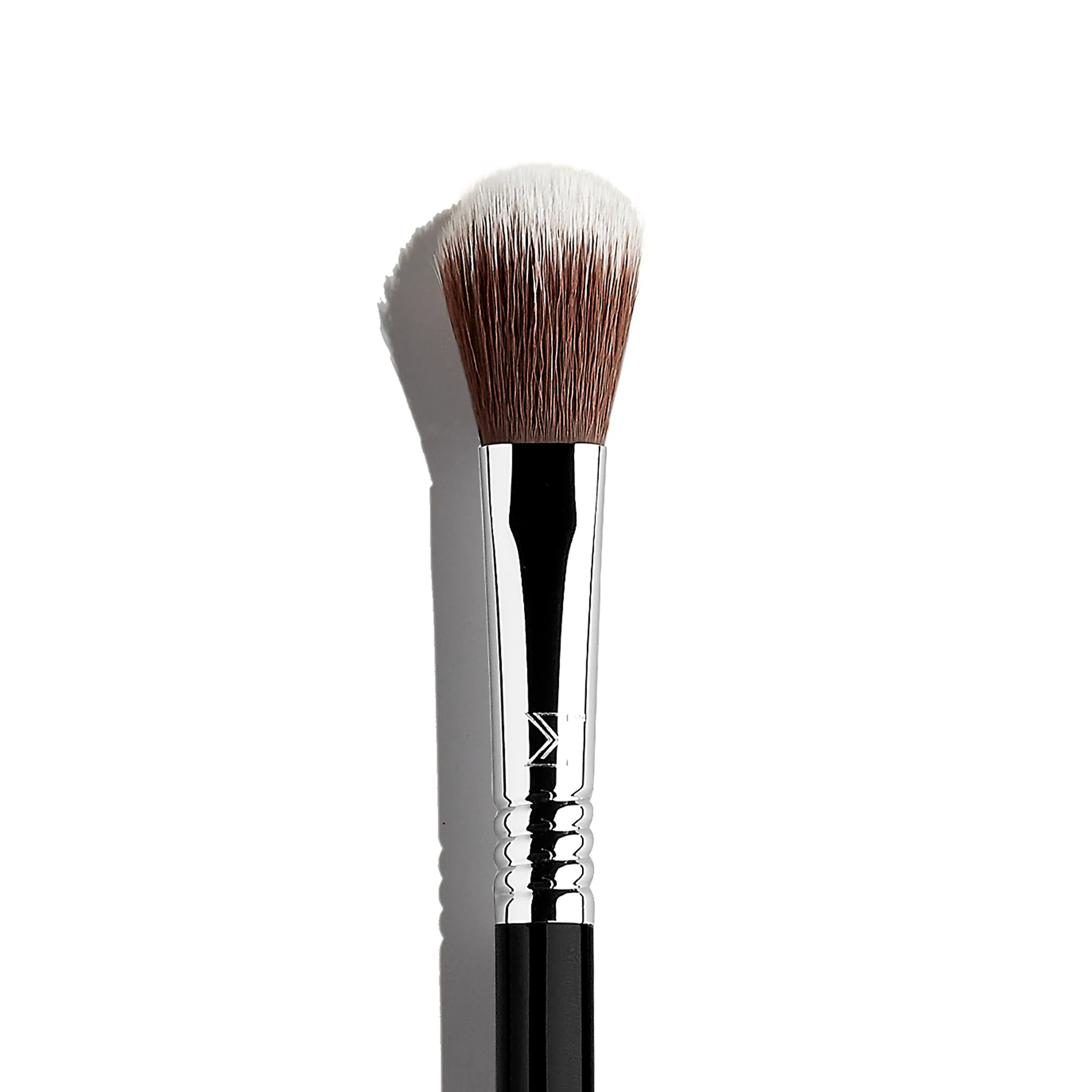 F03 High Cheekbone Highlighter™ Brush | Sigma Beauty