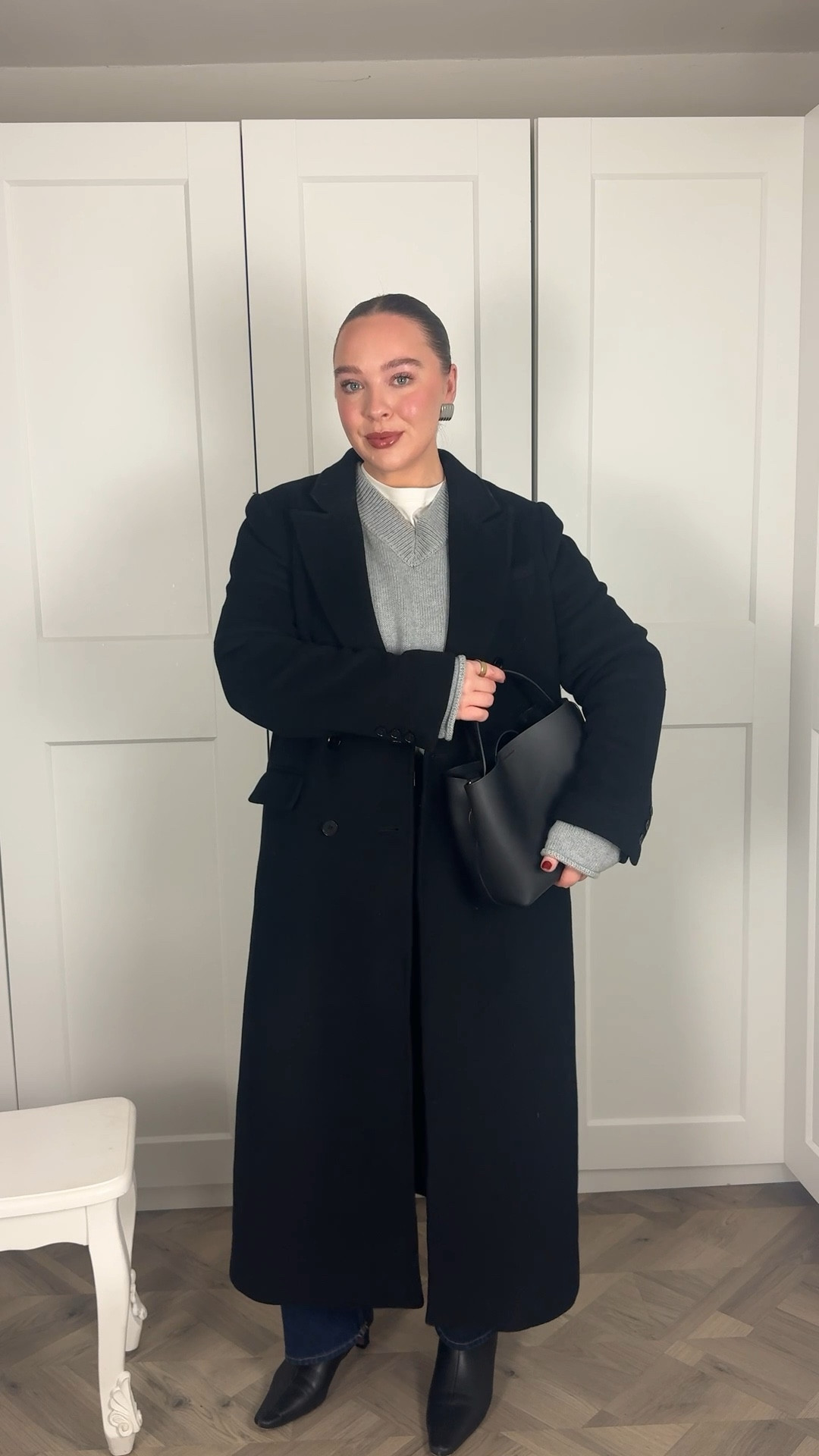 an outfit fit for a Sunday tea out ❤️

I wear an L in the jumper, it’s really roomy (I’m a UK14) and a 31 short leg in the jeans.  Coat is old Hush

#LTKmidsize #LTKwinter #LTKuk