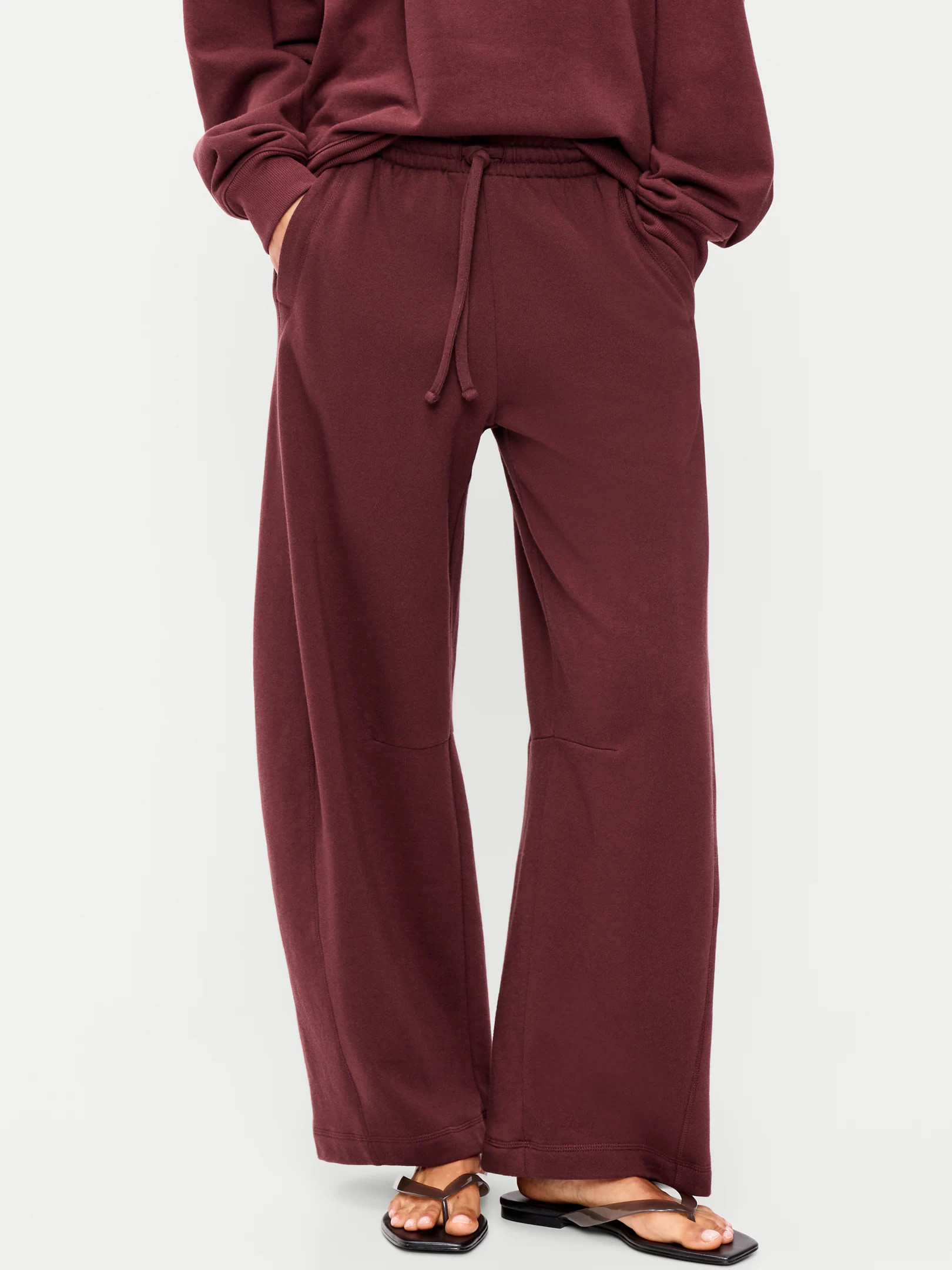 Mid-Rise SoComfy Barrel Sweatpants | Old Navy (US)