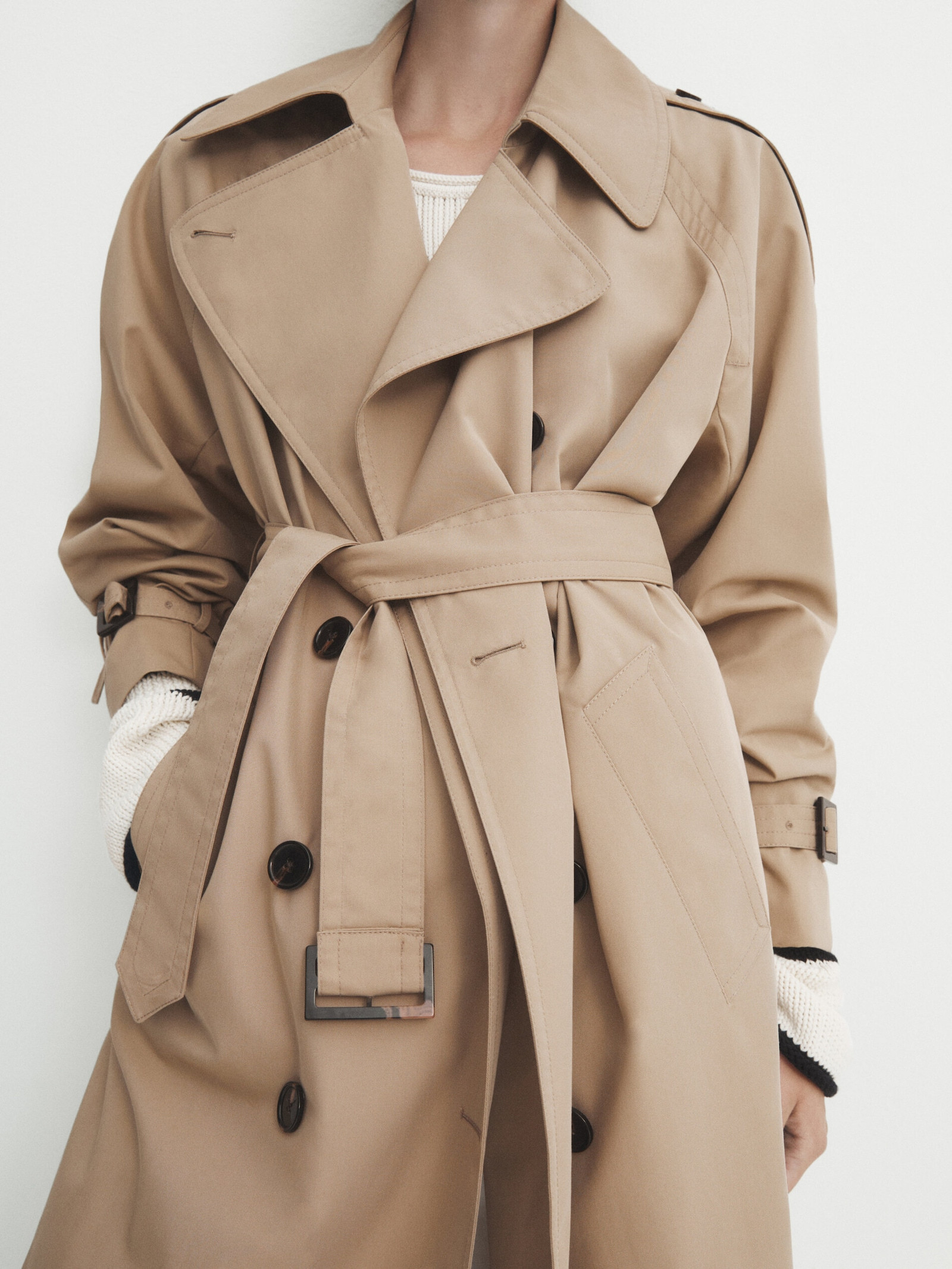 Voluminous trench coat with belt | Massimo Dutti US