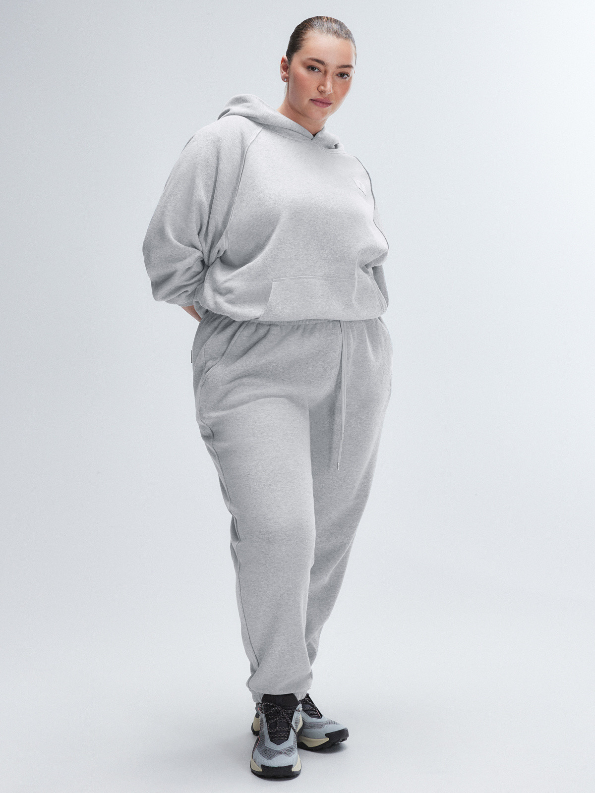 Essential Fleece Raglan Hoodie | Savage x Fenty - North America