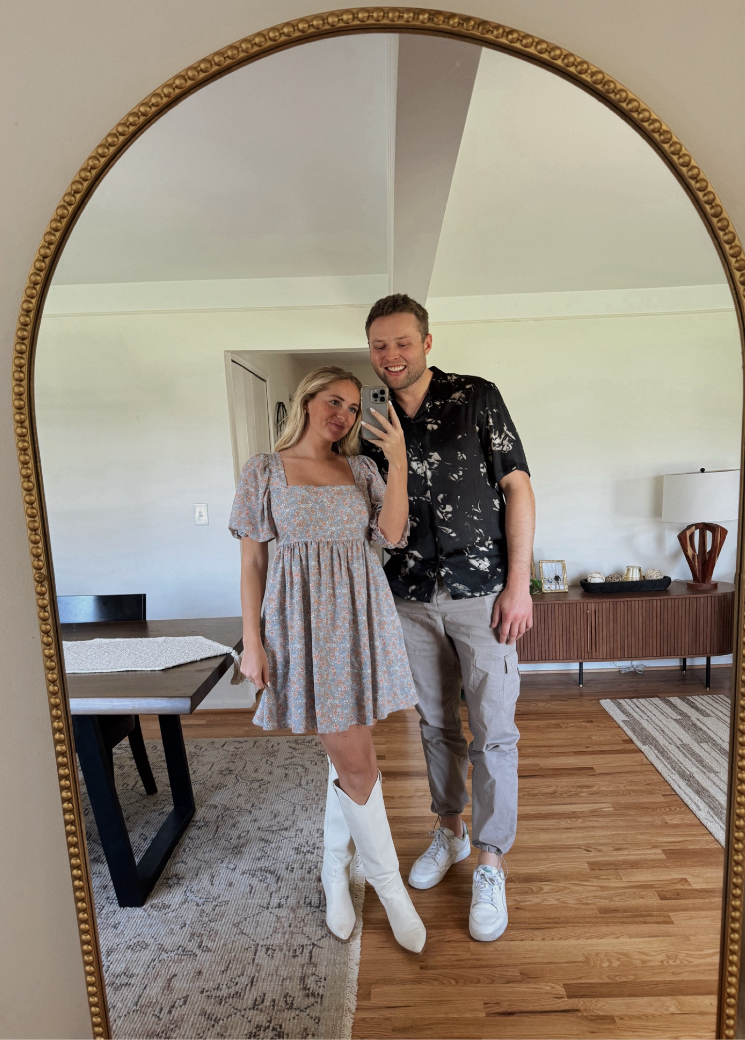 Spring floral mini dress! 

#LTKstyletip #LTKparties #LTKworkwear