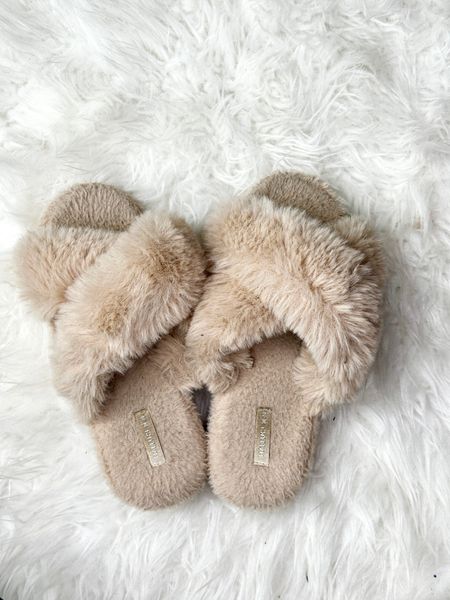 Comfy fuzzy slippers that make you feel elegant when at home
Fuzzy Fur Slippers 

#LTKstyletip #LTKfindsunder50 #LTKshoecrush