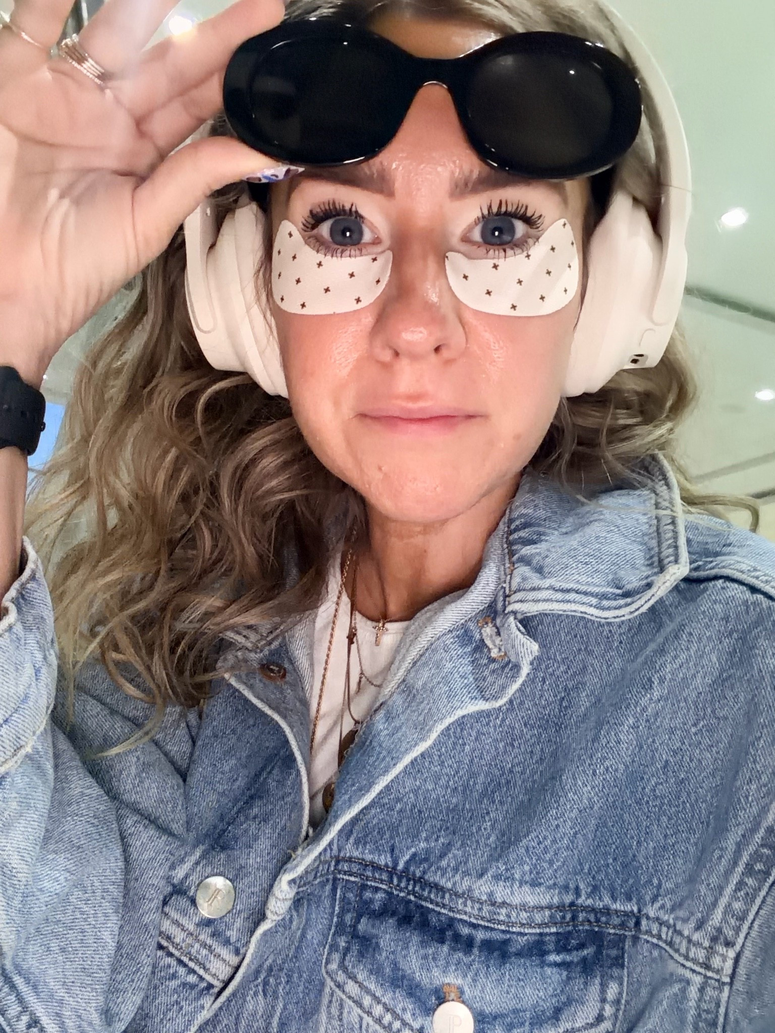 The most elite eye patches I have ever used. You can feel them cooling your under eyes and they do not budge. You could workout, run, or do anything with these on!

#LTKselfcare #LTKmorningroutine #LTKBeauty