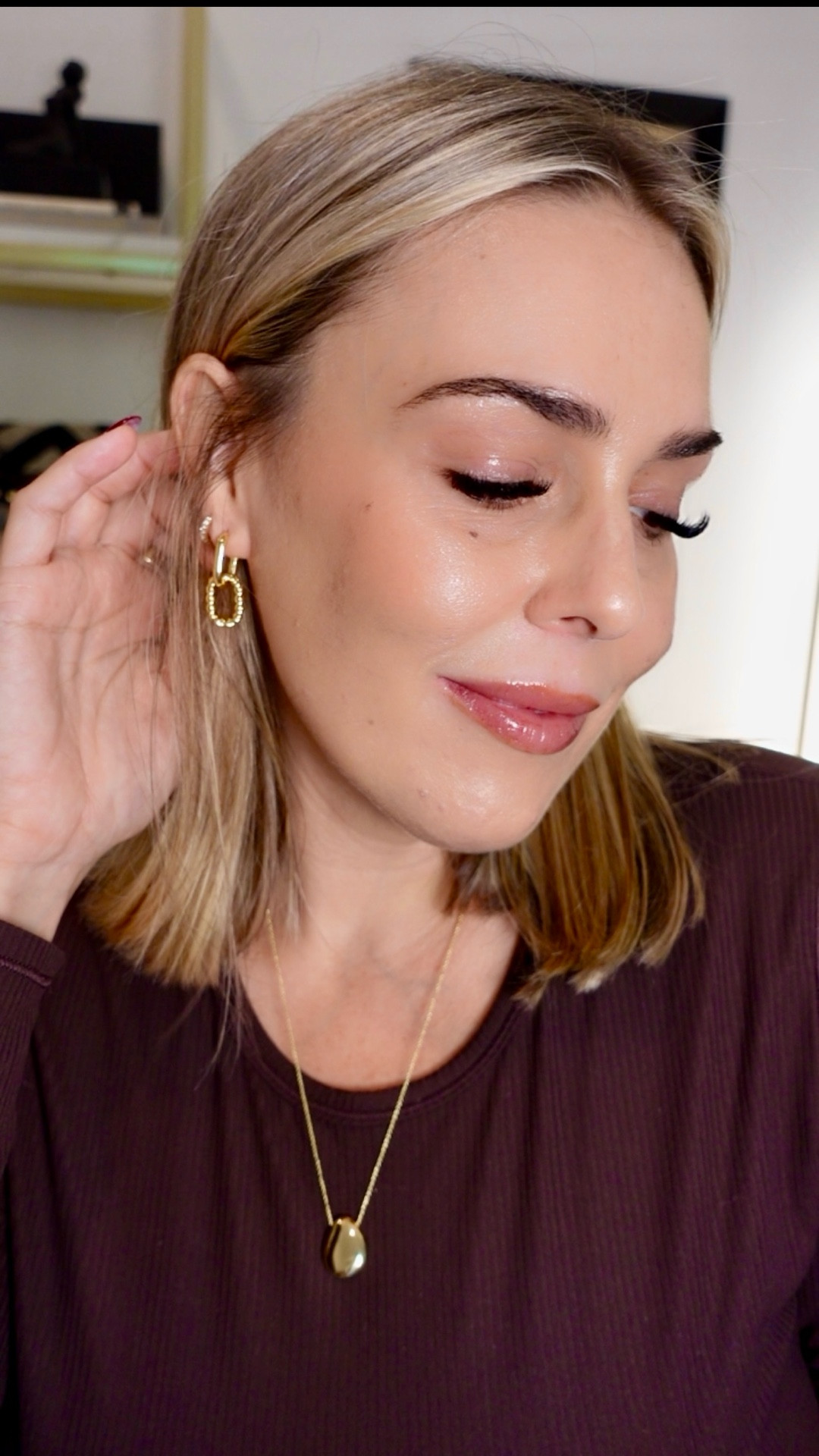 Ana Luisa jewelry is Tarnish free and 14K gold plated jewelry! Love these pieces because they are so durable and will stay beautiful looking.

Linked exact pieces I’m wearing here in LTK!

🚨 Black Friday offer - Youll receive a free gift on orders over S130
along with up to 30% off sitewide !!

#AnaLuisa
#AnaLuisaAmbassador #BestDeal

#LTKCyberWeek #LTKGiftGuide #LTKFindsUnder100