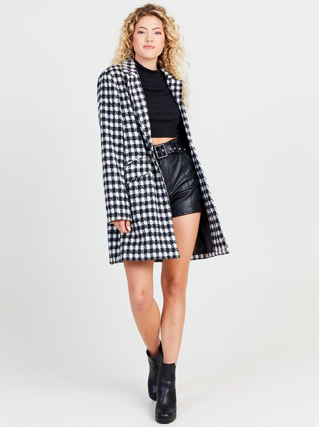 Houndstooth Relaxed Coat | Altar'd State