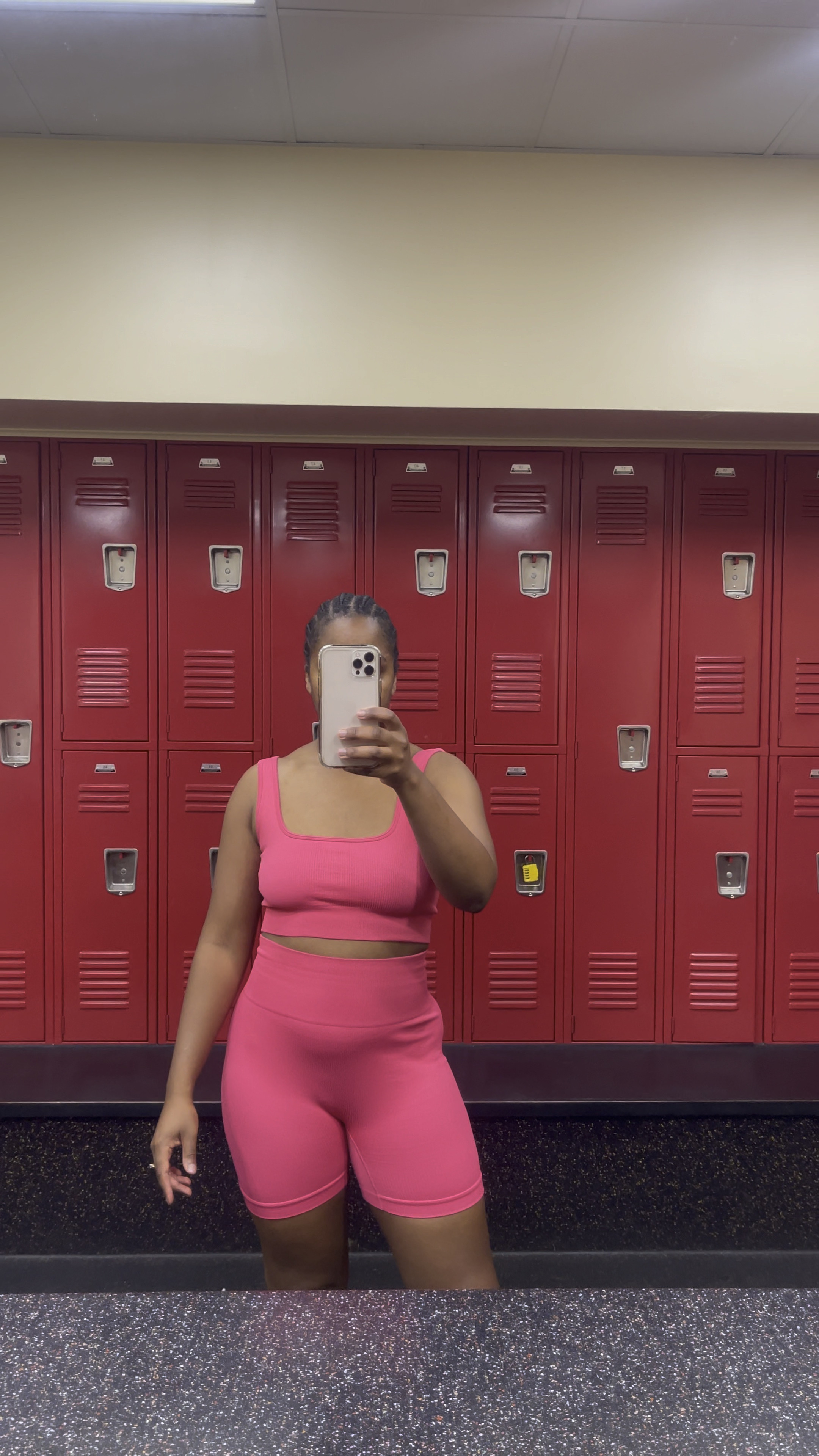 Today’s gym outfit is a two piece set from Amazon and it comes in several colors!

#LTKActive #LTKFitness #LTKMidsize