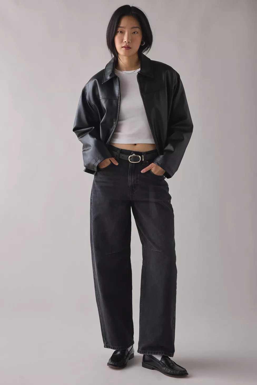 Black | Urban Outfitters (US and RoW)