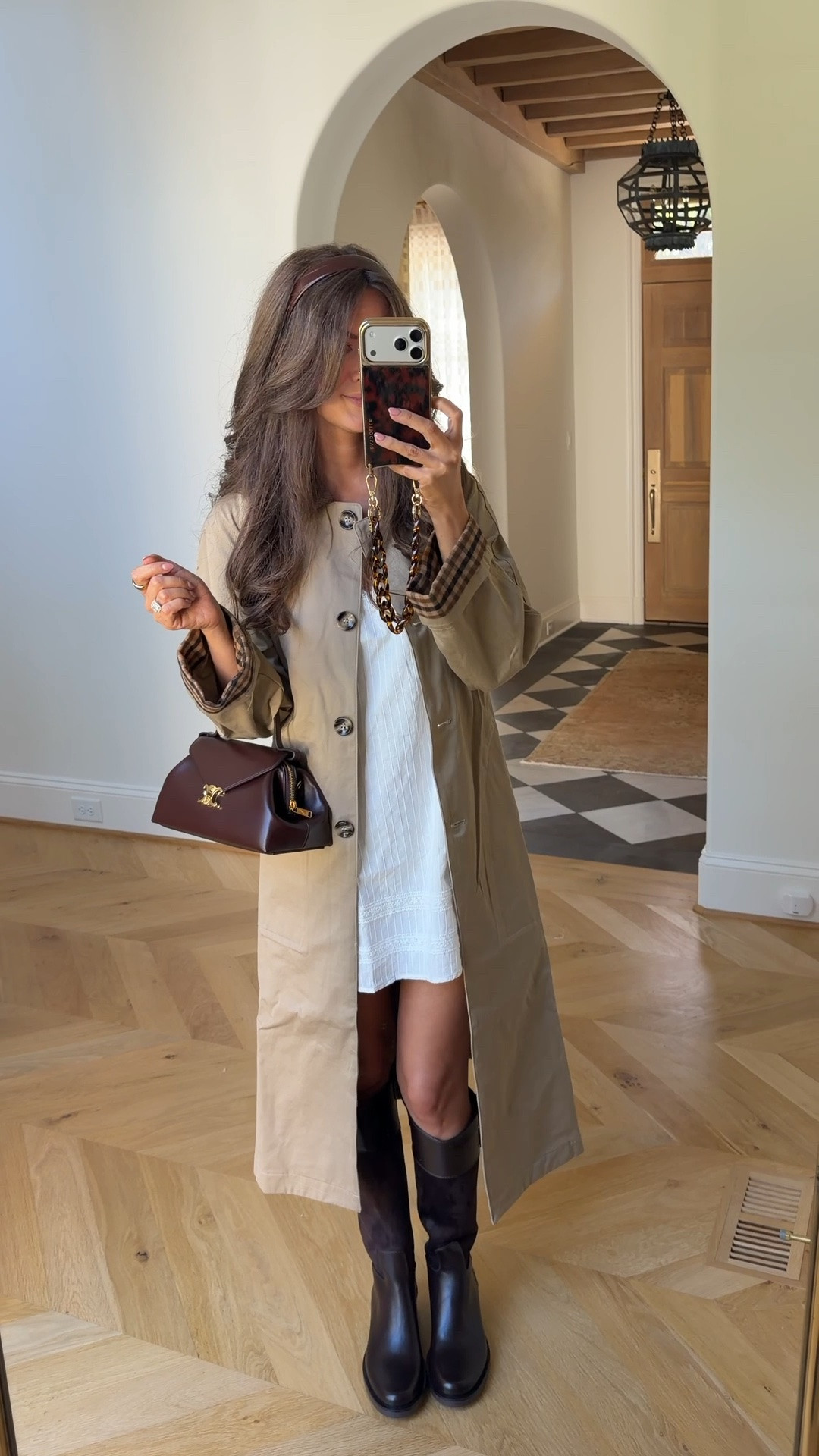 I am obsessed with this look!! The jacket is under $200 and is free 2 day shipping 🤎

#LTKootd #LTKSeasonal #LTKTravel