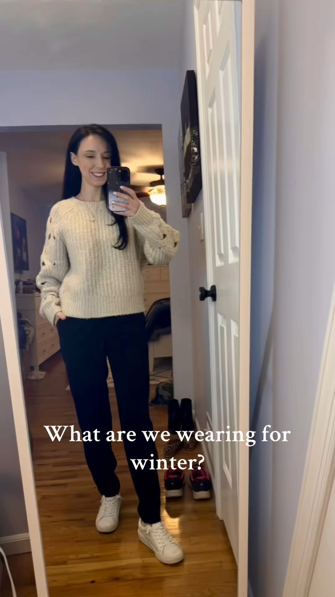 What are we wearing this winter? 🤔 From cozy classics to chic layers, here are 5 looks that are perfect for the season ❄️ Which one is your favorite?

#WinterOutfits #OOTDInspo #MirrorFits #EverydayStyle

#LTKSeasonal #LTKStyleTip #LTKWorkwear