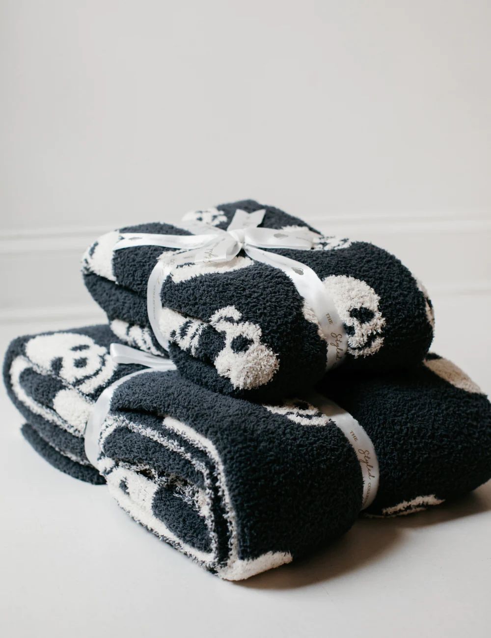 TSC X Tia Booth : Skulls Buttery Blanket | The Styled Collection