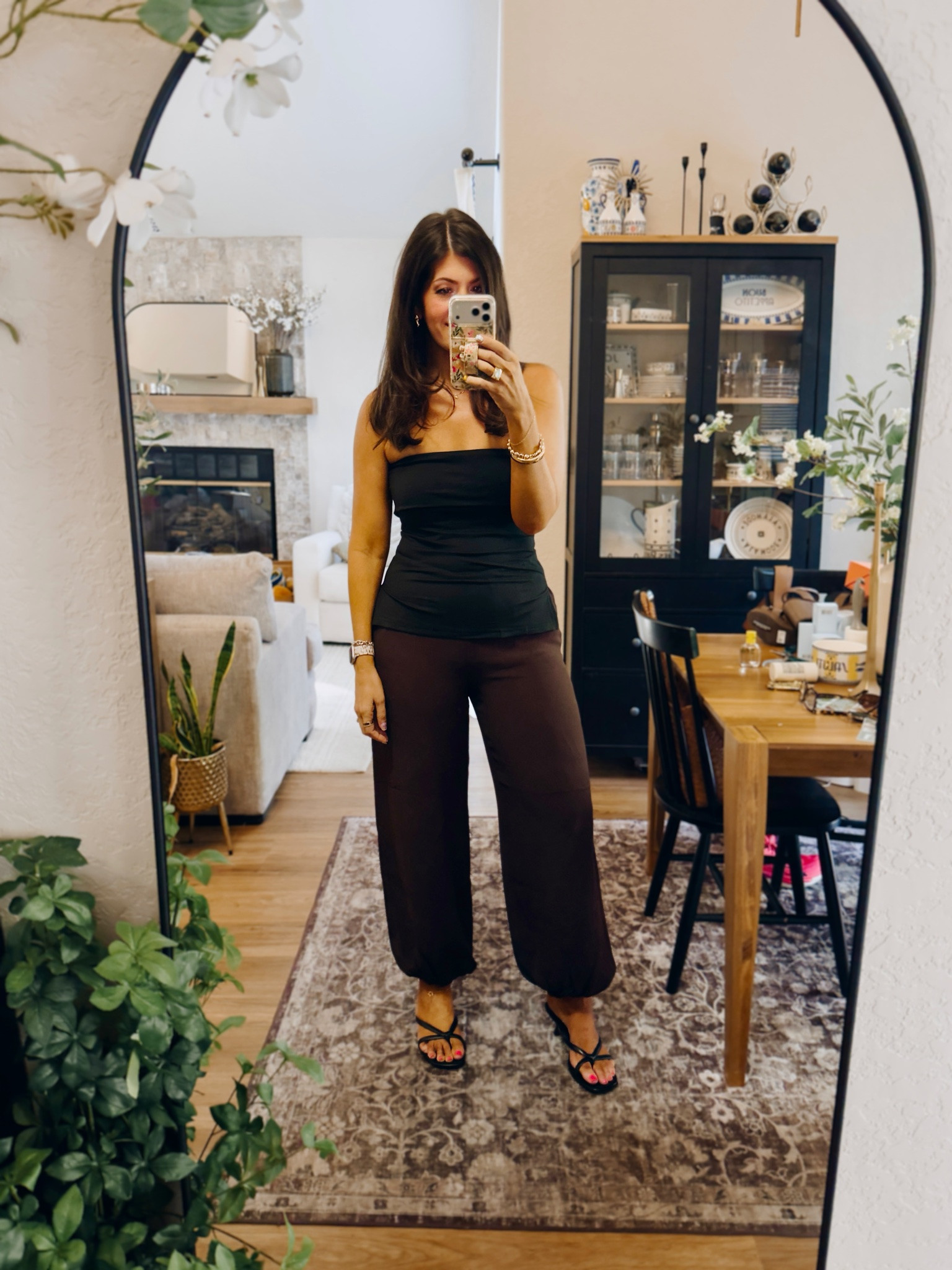 In a medium tube top and medium balloon pants

#LTKSaleAlert #LTKTall #LTKWorkwear