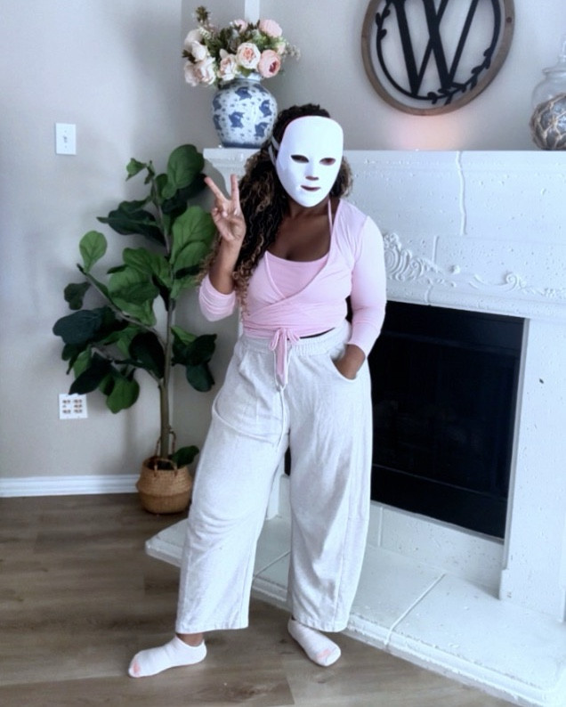 My mom outfit of the day! These LED masks are a great Mother’s Day gift idea!!🤍🌸

#LTKootd #LTKmomlife #LTKMothersDay