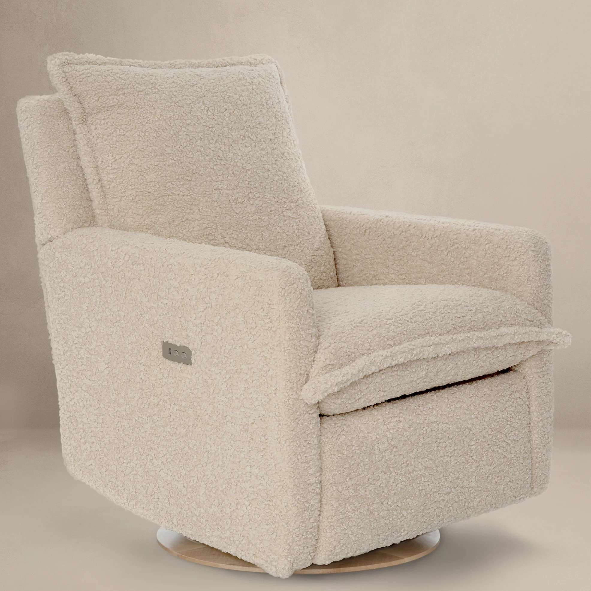 FLYNN – GLIDING SWIVEL NURSERY RECLINER - SHEEPSKIN LINEN | Oilo Studio