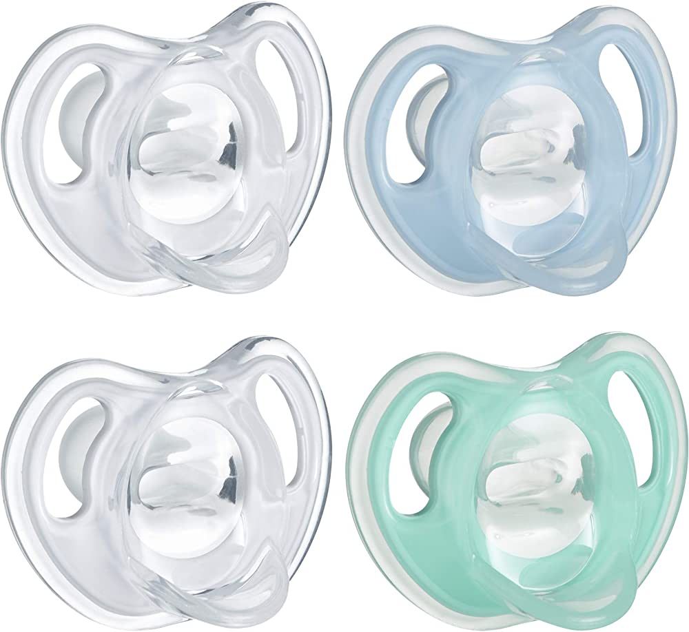 Tommee Tippee Ultra-Light Silicone Pacifier, Symmetrical One-Piece Design, 0-6 Months, BPA-Free S... | Amazon (US)