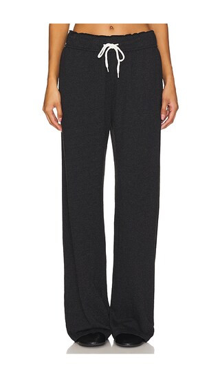 Original Fleece Wide Leg Pant in Black | Revolve Clothing (Global)