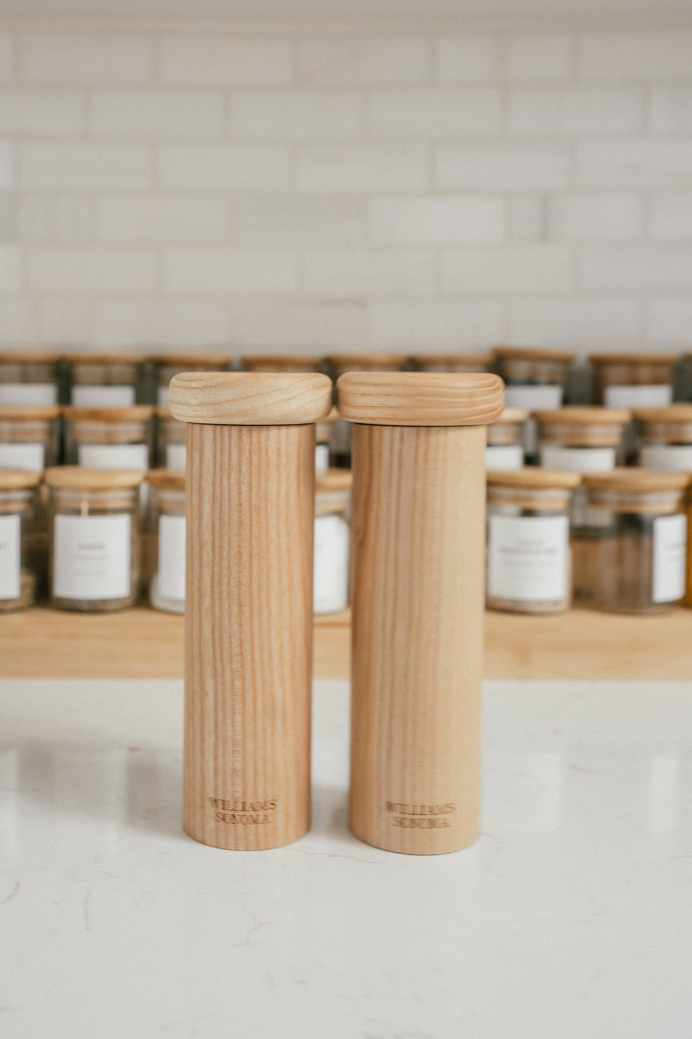 I’ve been on the hunt for the perfect salt and pepper grinders to match our kitchen, and also easy to twist and solid quality. Found them finally!

#kitchen #farmhouse #homegoods #williamsonoma

#LTKhome