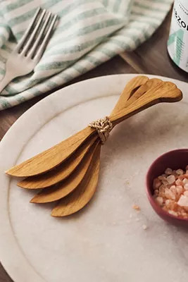 Wavy Teak Butter Knives, Set of 4 | Terrain
