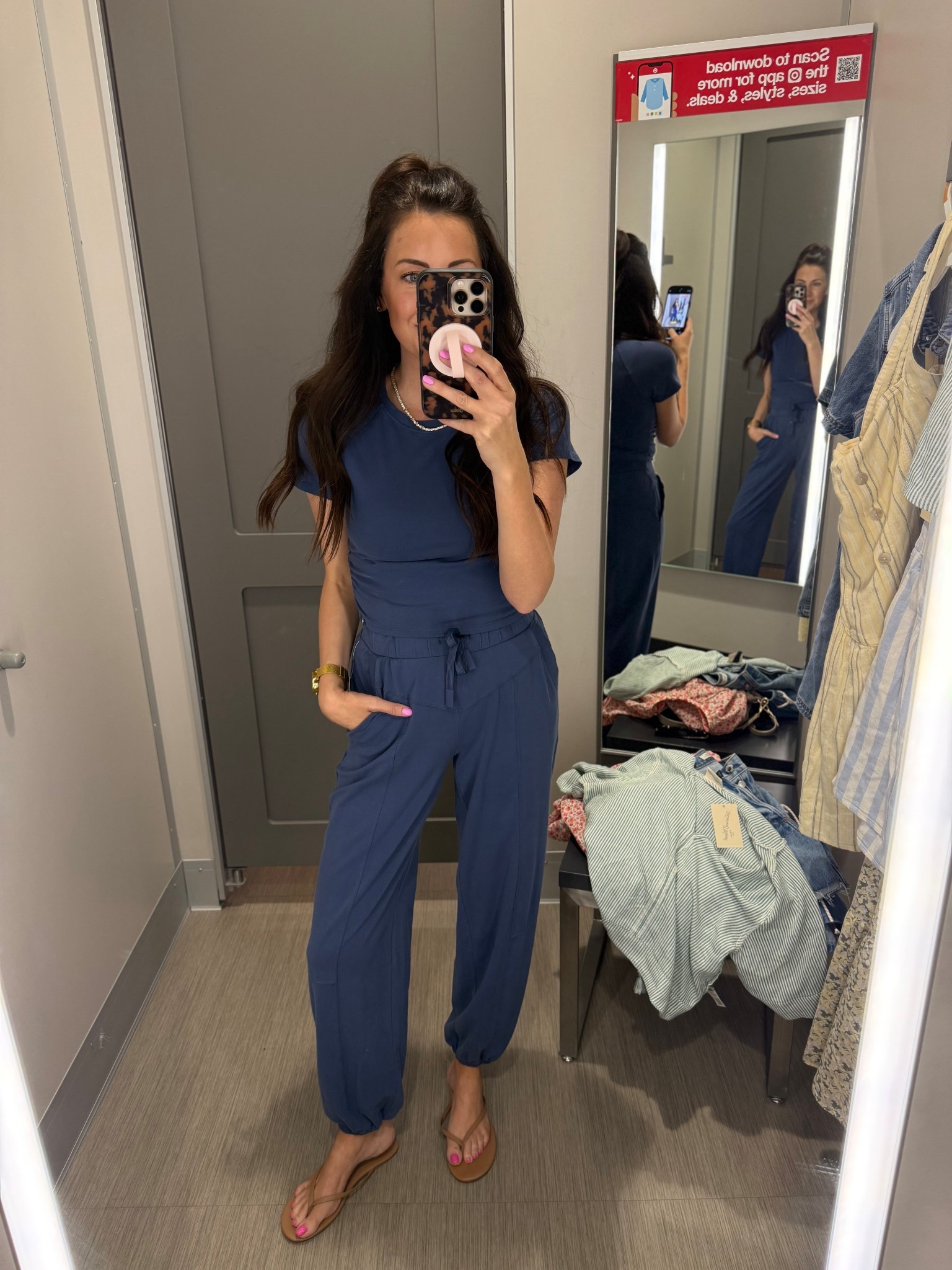 30% OFF!!! Target set that looks like FP😍👏🏻 obsessed with the fit of the joggers!!! Seriously 10/10
Medium top
Xs joggers 

#LTKSaleAlert #LTKmomlife #LTKTravel