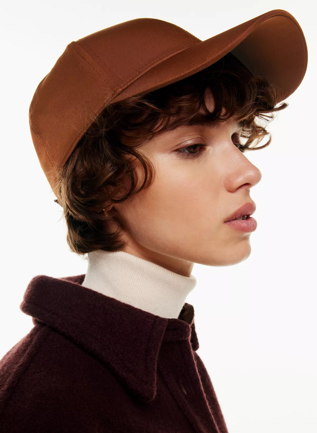 CLASSIC BASEBALL HAT | Aritzia