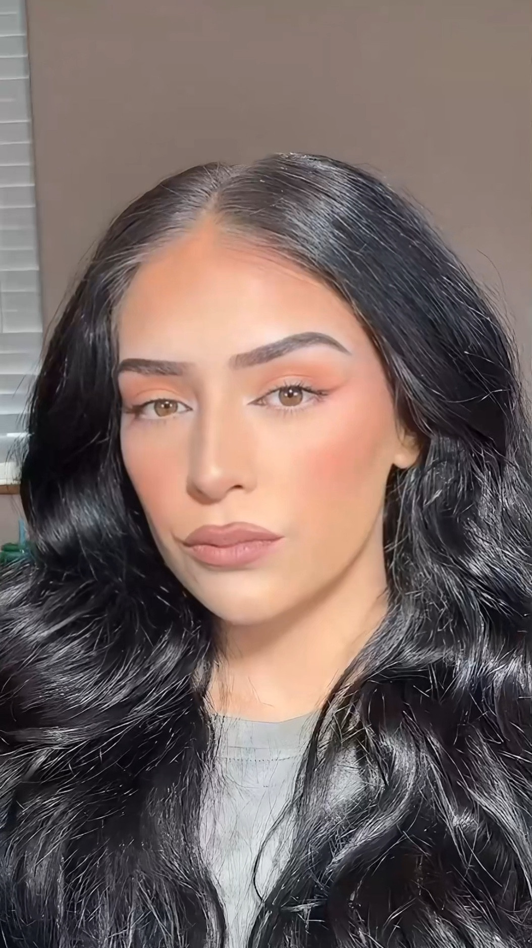 Mom of FOUR! How I get my makeup to stay on all day! 

Makeup Hack | Makeup Tutorial | Mom Life | Beauty | Makeup Tips |

#LTKBeauty #LTKBacktoSchool #LTKU