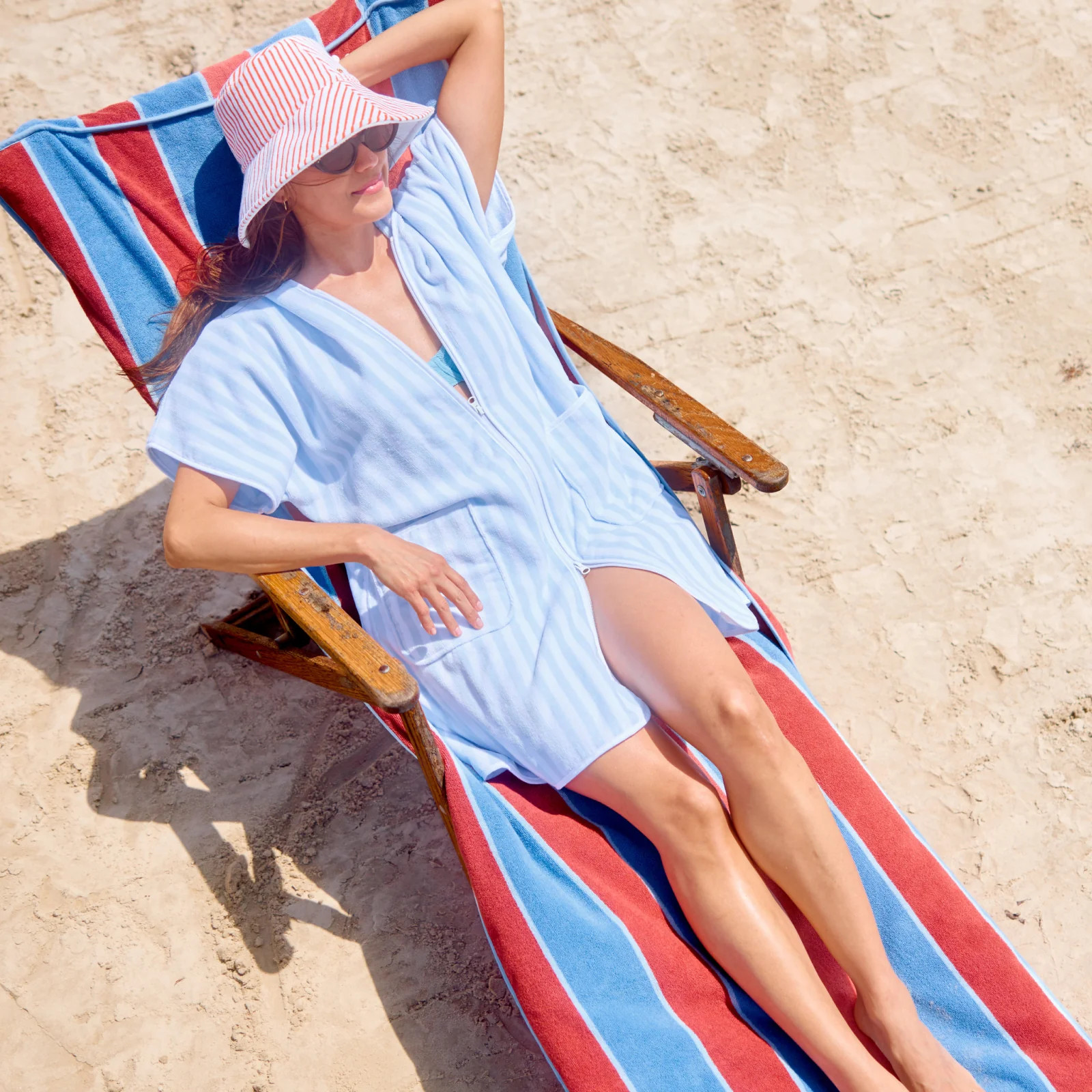 Luxury Pool Lounge Chairs Cover | Weezie Towels | Weezie Towels
