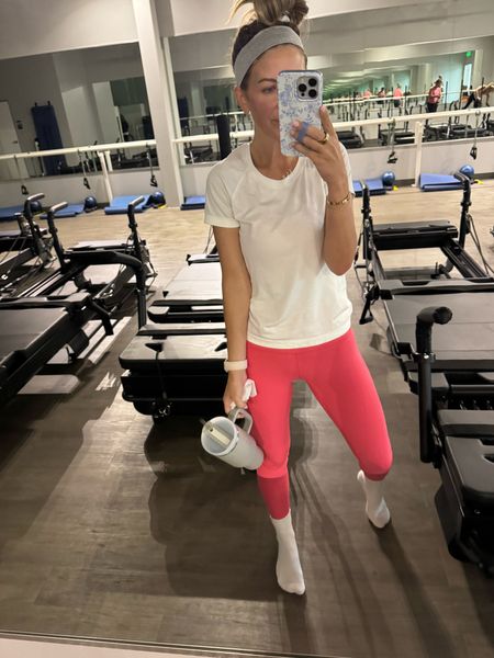 Wearing my favorite Pink glaze leggings from lululemon today for Pilates!

Pilates outfit, workout outfit, leggings outfit 

#LTKfindsunder100 #LTKfindsunder50