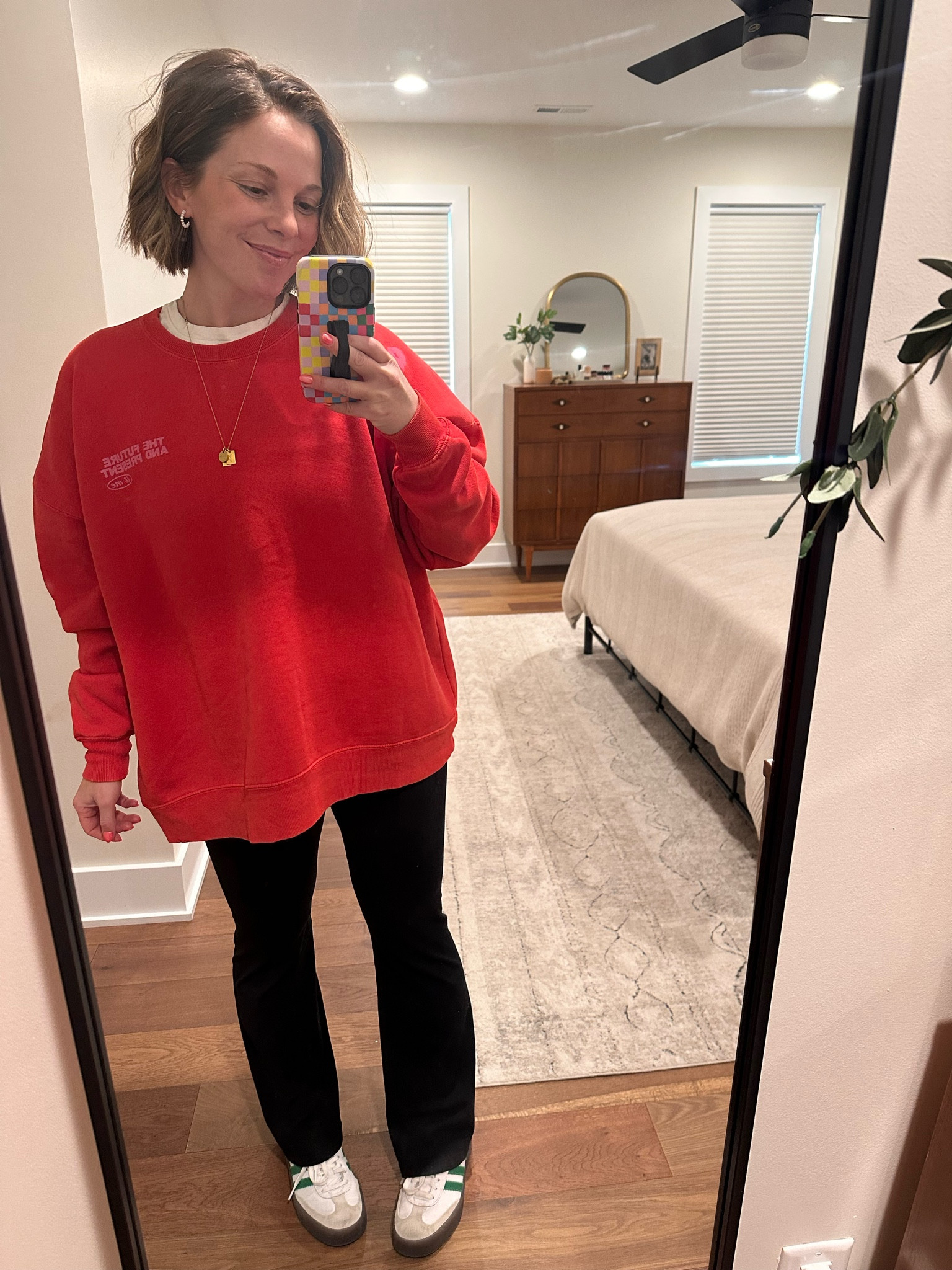 Noteworthy target sweatshirt. Vintage feel. Sized up to a medium for an oversized fit.