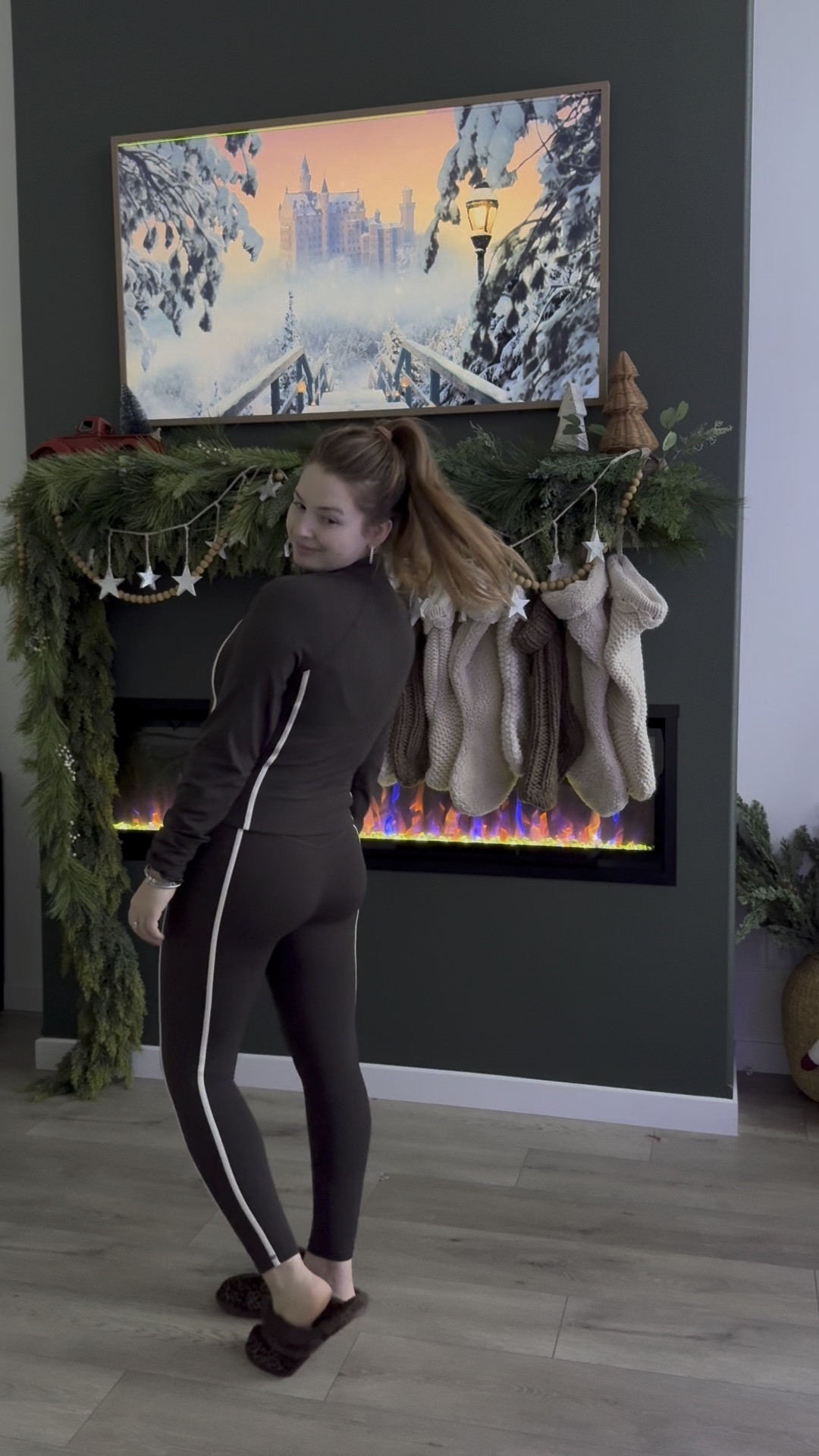 Feelin’ my fit today. 🤎🤎🤎

#LTKActive #LTKMidsize #LTKSaleAlert