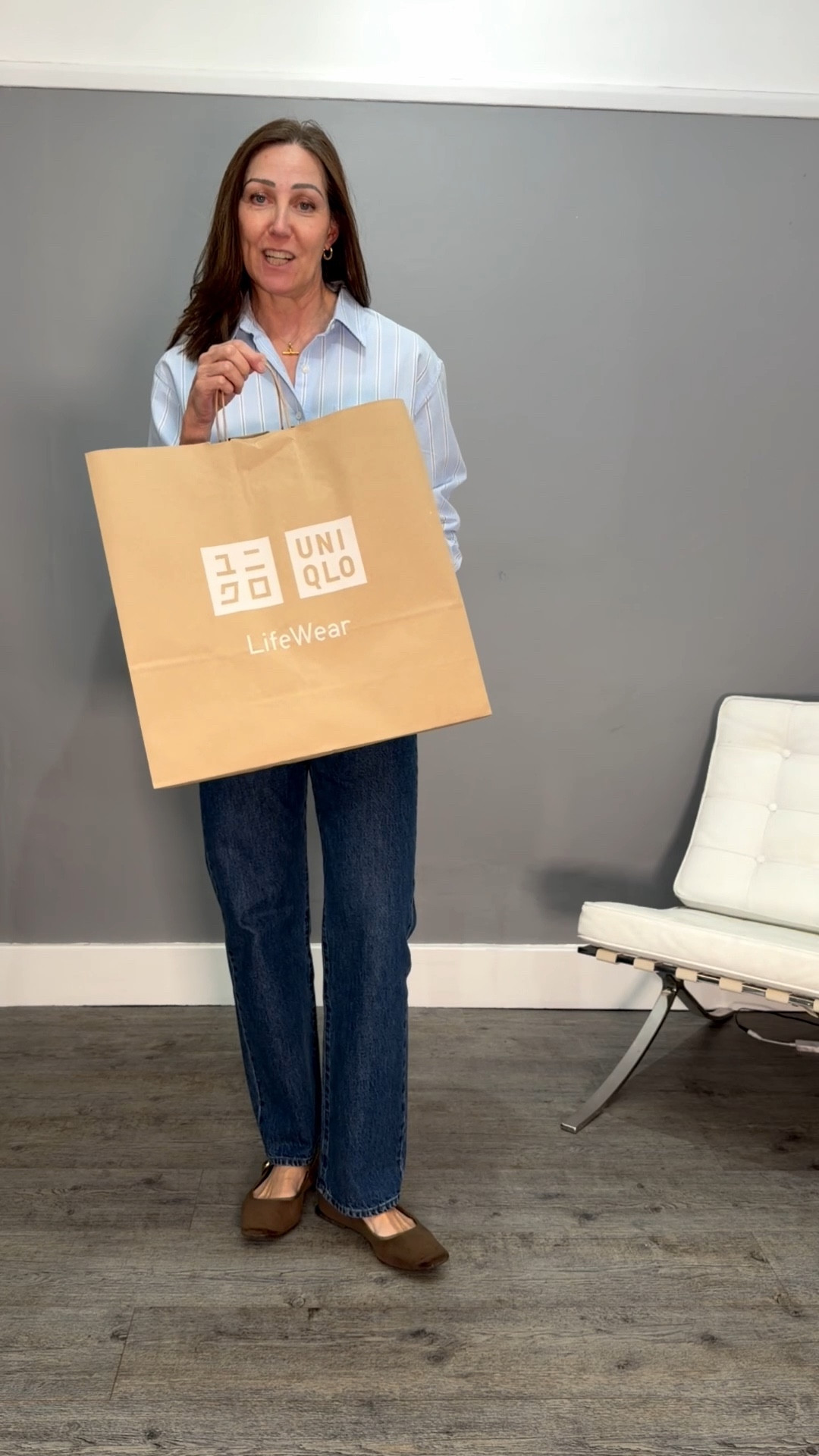 Timeless basics I’m wearing on repeat from Uniqlo. Classic straight leg jeans and a boxy shirt, then the newest (and I think my favourite) colour in the barrel trousers - with a boxy grey tee and denim utility jacket.
I’m a 25/31 in the jeans, M in the tee, shirt, jacket and a small in the cream trousers. 

#LTKspring #LTKstyletip #LTKuk