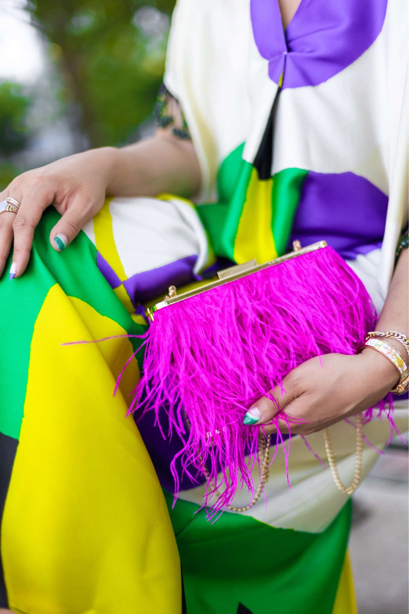 This Feather clutch though!
•
Shop this look && Follow me on Instagram at @nardinemarie for more Colorful Style finds!

#LTKstyletip #LTKU #LTKfit