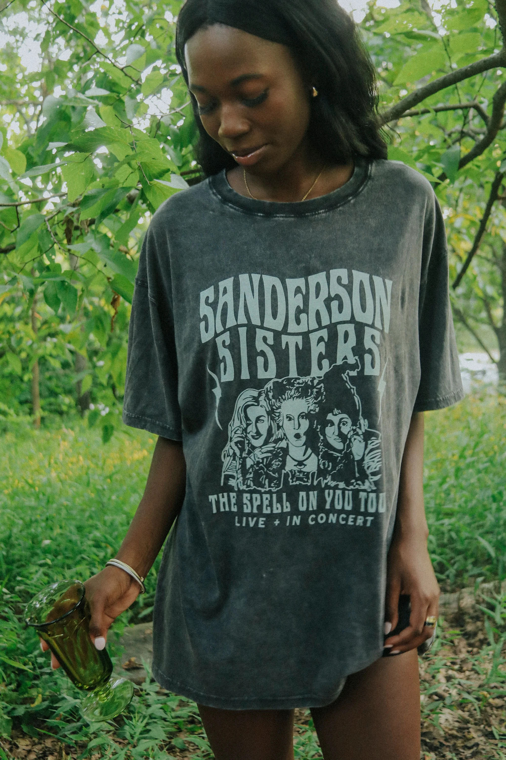 friday + saturday: sanderson sisters band t shirt | RIFFRAFF