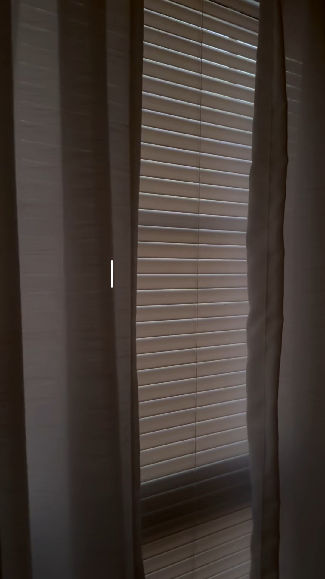 Monday in my life

Mini vlog, vlog, ditl, day in the life, day in my life, ootd, mirror, sneakers, jeans, lunch, meal prep lunch, Hoka, Lululemon 

 #LTKActive #LTKHome