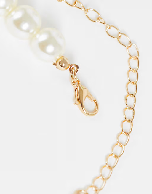 ASOS DESIGN Curve necklace in faux pearls in white | ASOS (Global)