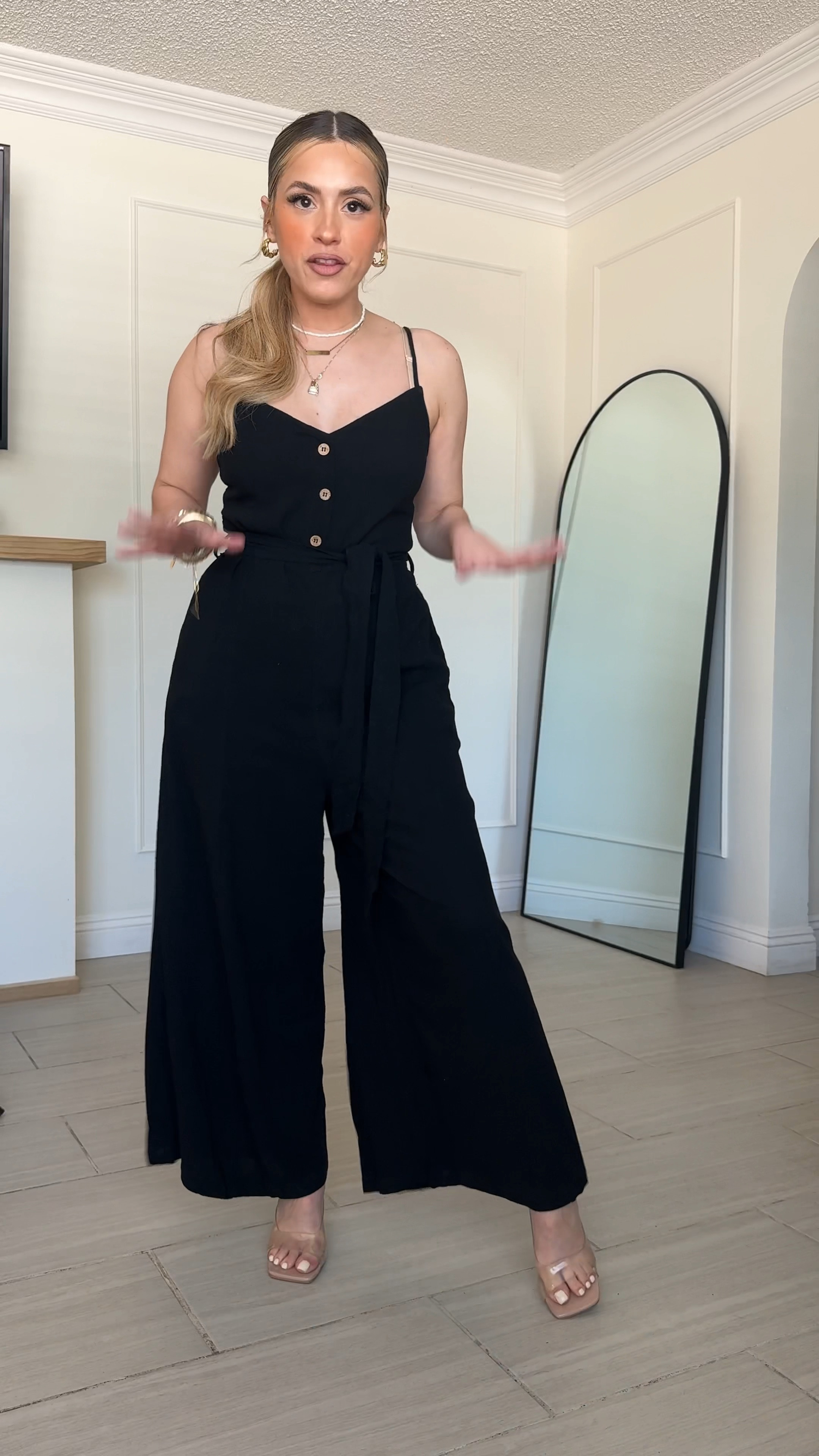 Linen jumpsuit with belt! Wearing size small 

#LTKFindsUnder50 #LTKStyleTip #LTKU