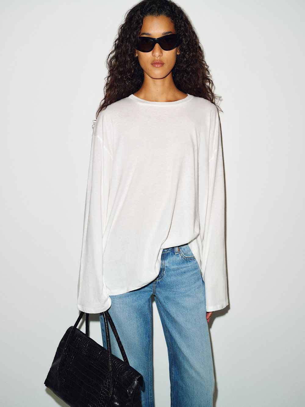 Wren Oversized Long Sleeve Tee | Reformation (Global)