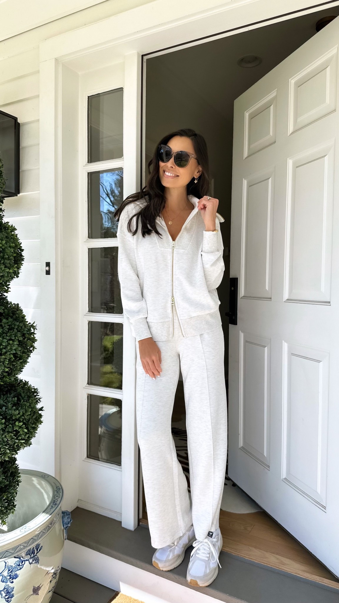 Love this easy jogger set for everyday or travel. Casual outfit, spring outfit, wearing an XS. 

#LTKTravel #LTKActive #LTKSeasonal