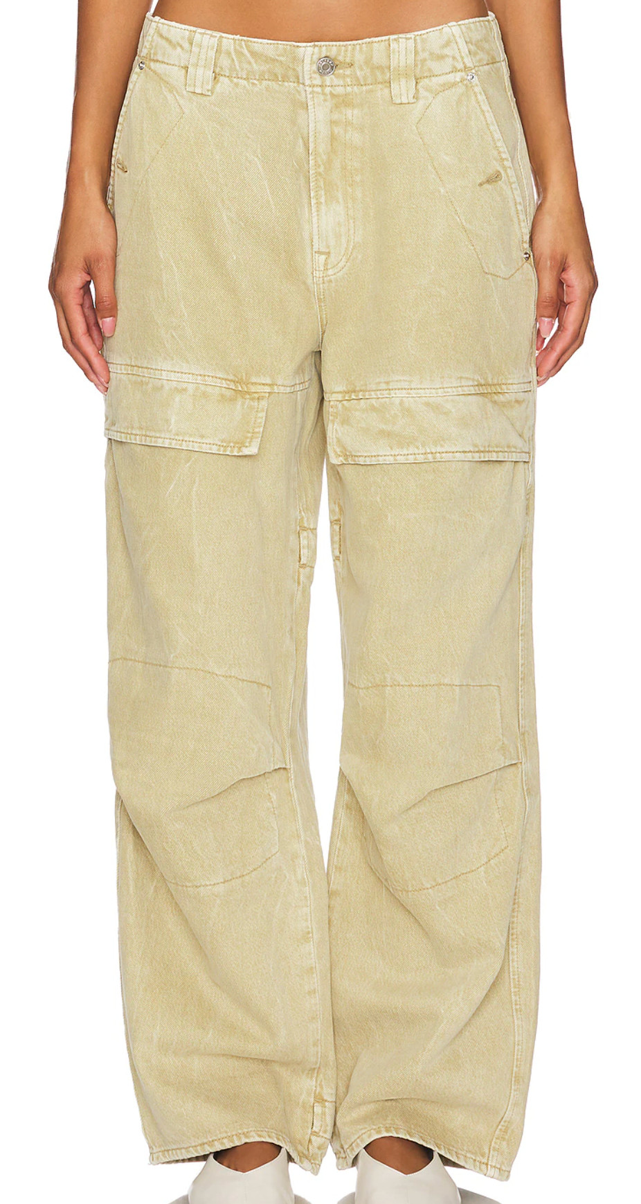 super cute low rise GRLFRND denim.  

 #LTKSpringSale #LTKFestival #LTKWatchNow