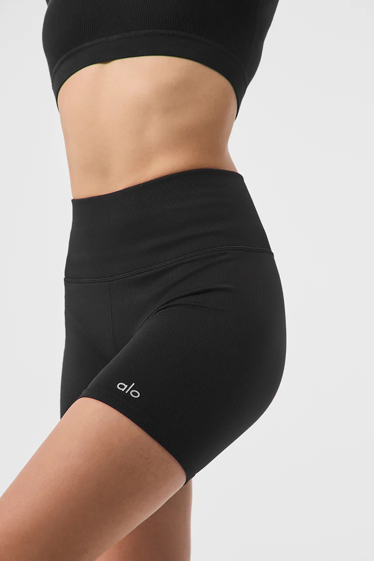 5" Seamless Ribbed Favorite Short | Alo Yoga (US)