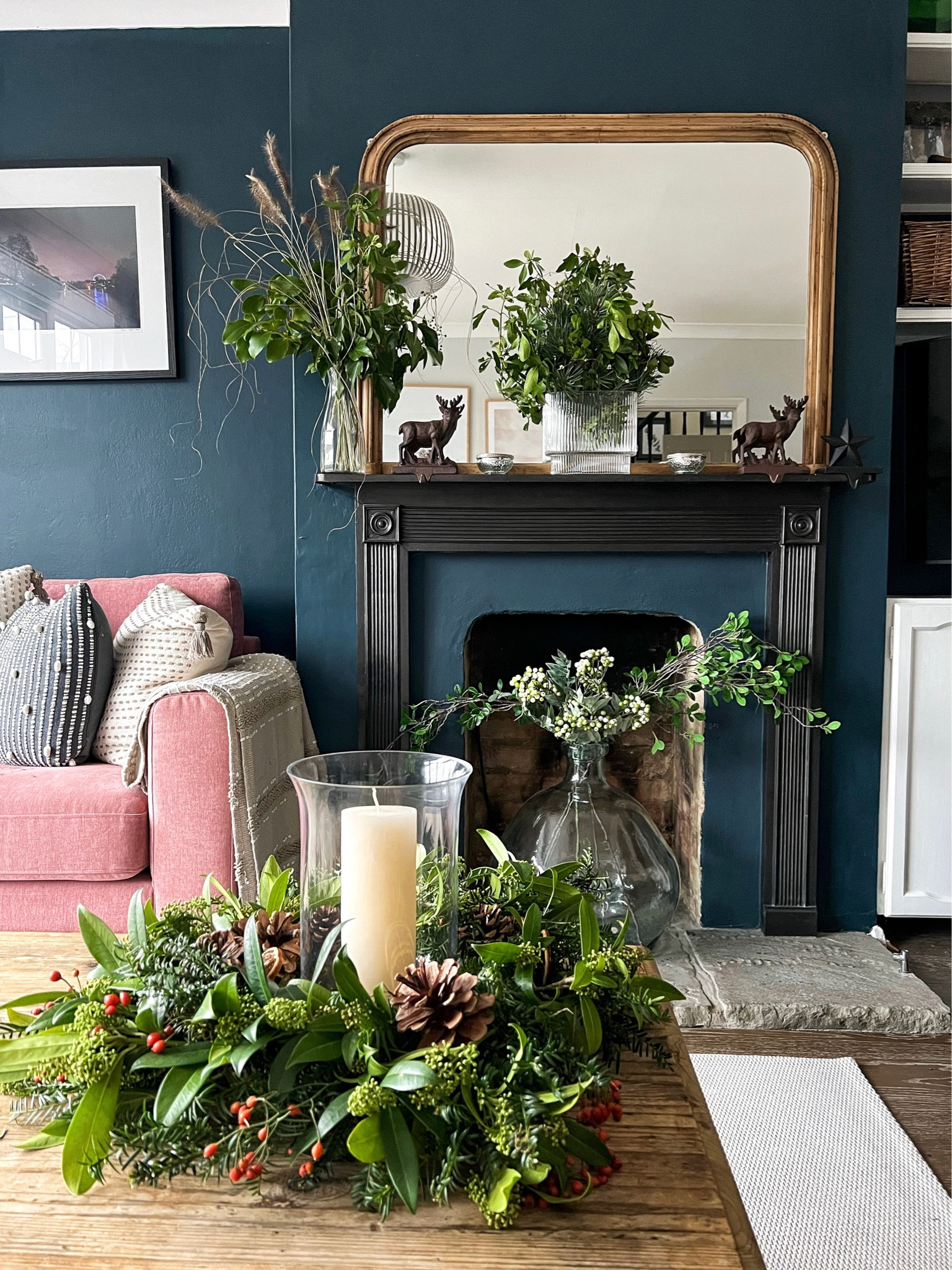 Living room decorated for Christmas with stocking holders for the mantle and vases

#LTKGift (“Entry”)



#LTKhome #LTKeurope #LTKSeasonal