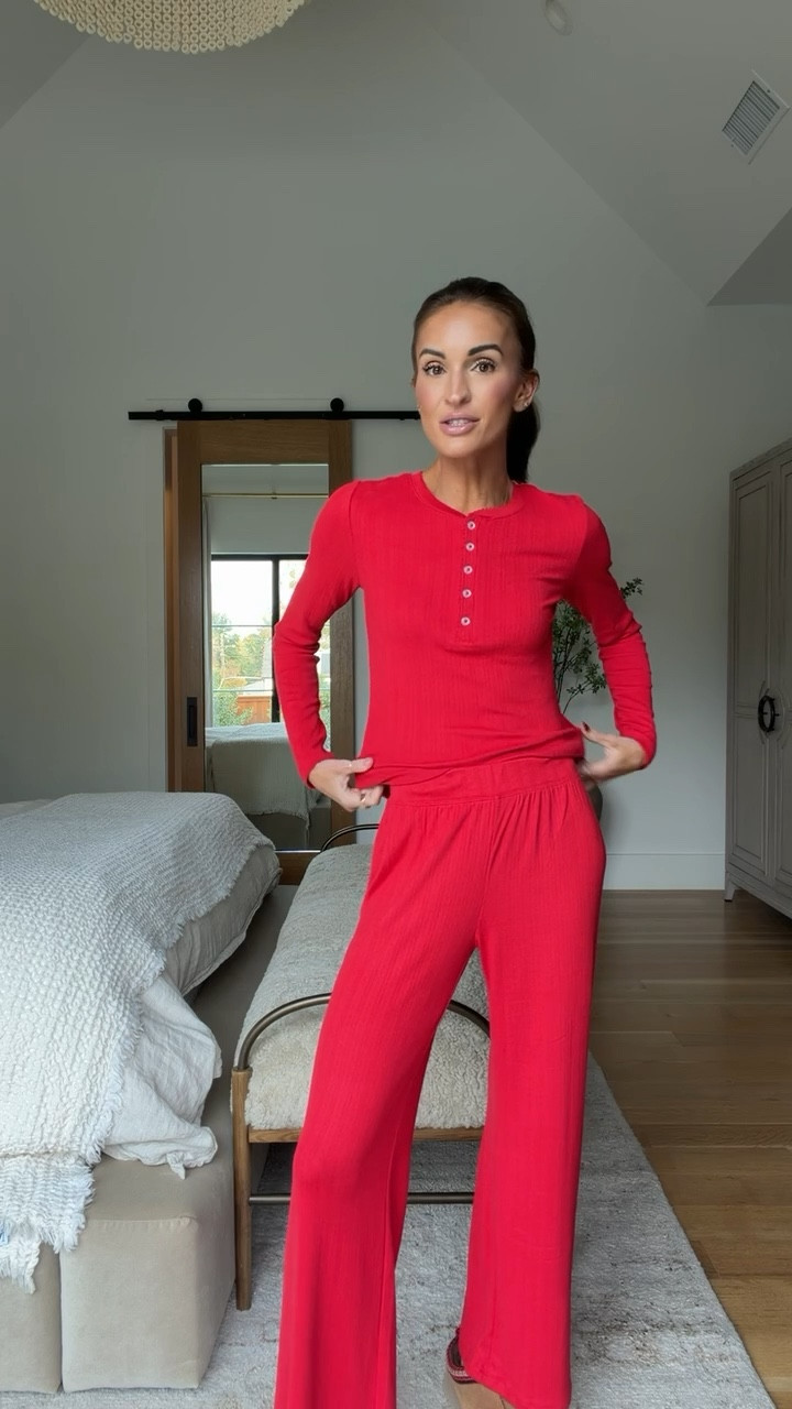 no words for how amazing this set feels ❤️ 25% off rn too! 🙌🏼

#LTKCyberWeek