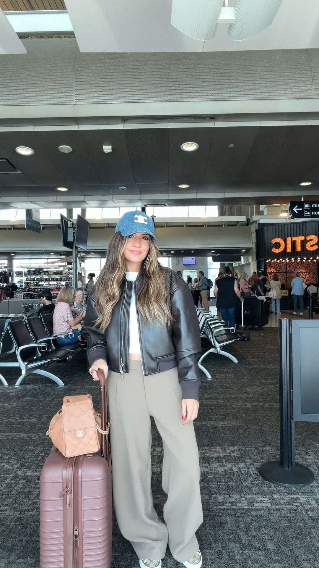My favorite pants from Aritzia! 

Barrel pants, airport outfit, travel outfit, closet staples, summer style, outfit inspo

#LTKootd #LTKSeasonal #LTKTravel