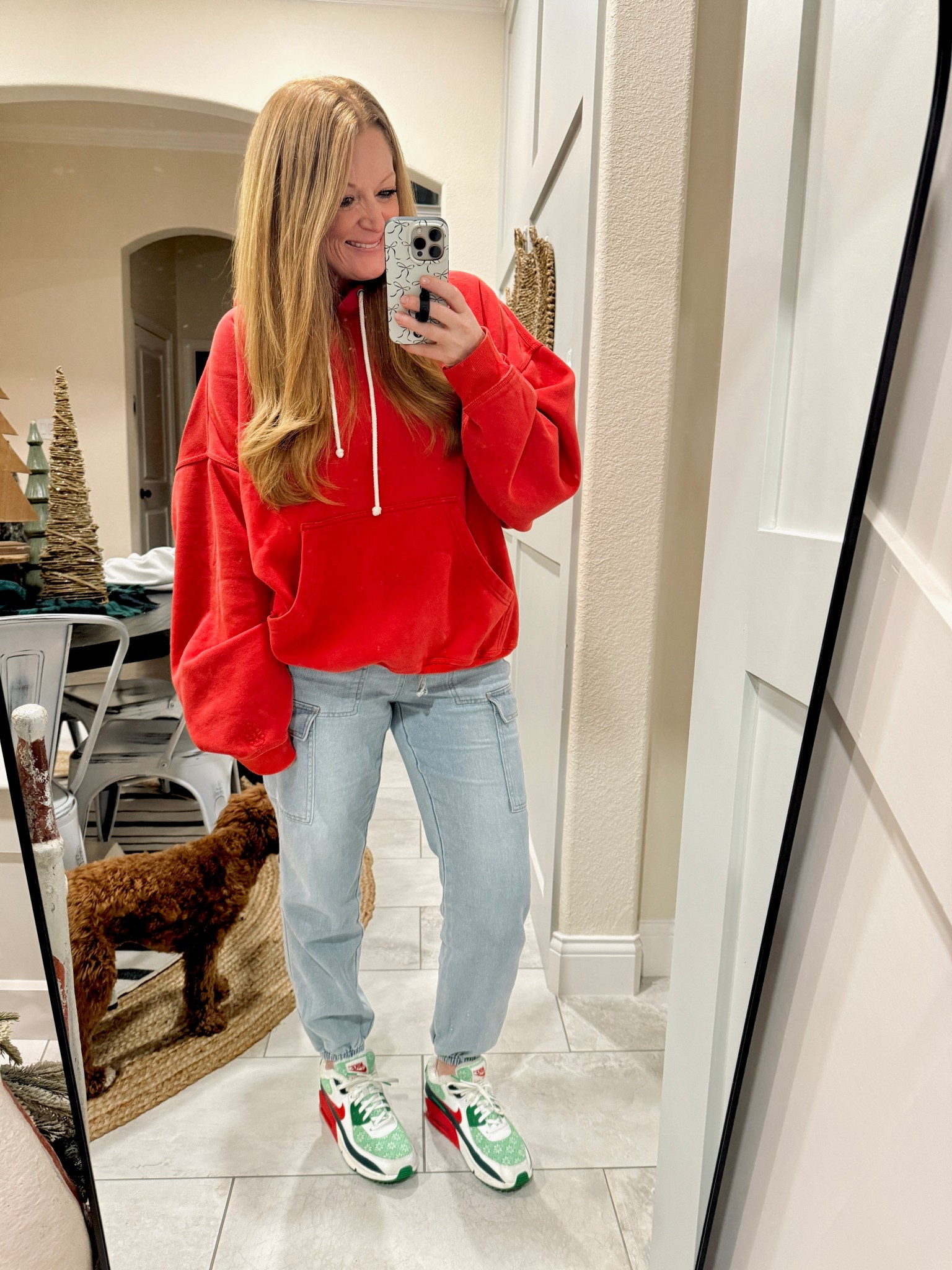 My favorite hoodie ever + comfy denim joggers

Free people hoodie: regular size M
Walmart jeans: sized down to a S
Christmas Nike AirMax 90

#LTKHoliday #LTKOver40